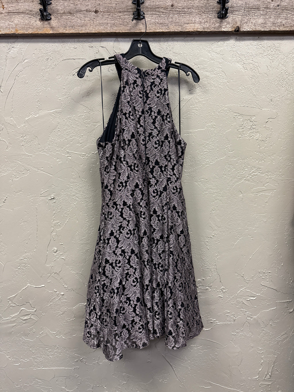 NWOT R&M LACE HALTER DRESS (org$129)