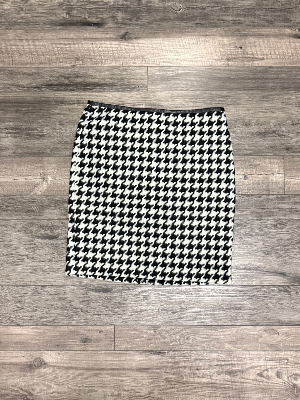 Talbots Houndstooth Pencil Skirt (org$139)