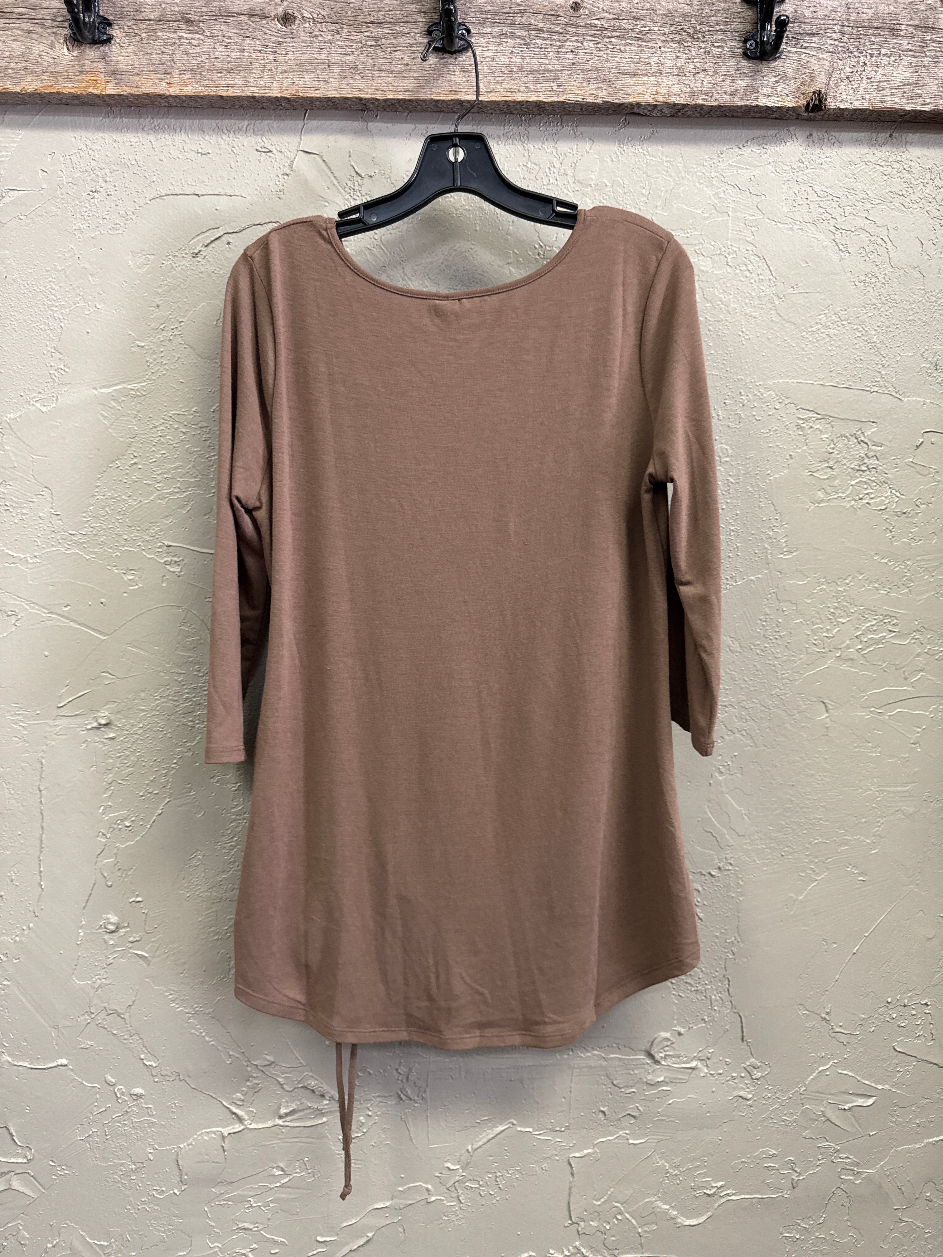 ZENANA QUARTER SLEEVE TOP