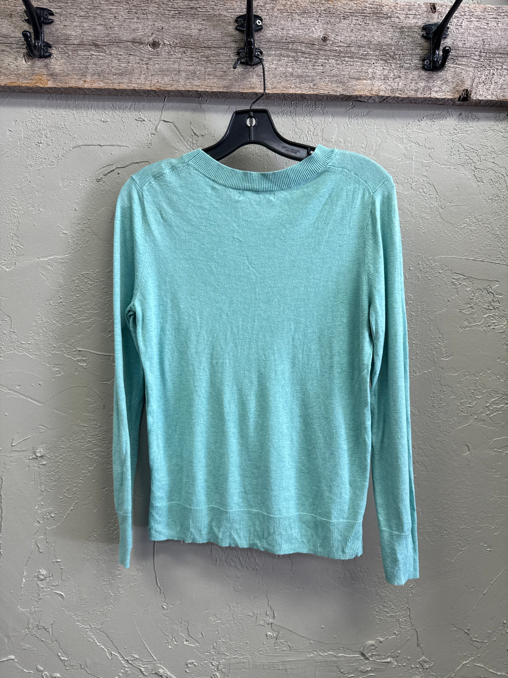 BANANA REPUBLIC LIGHTWEIGHT SWEATER