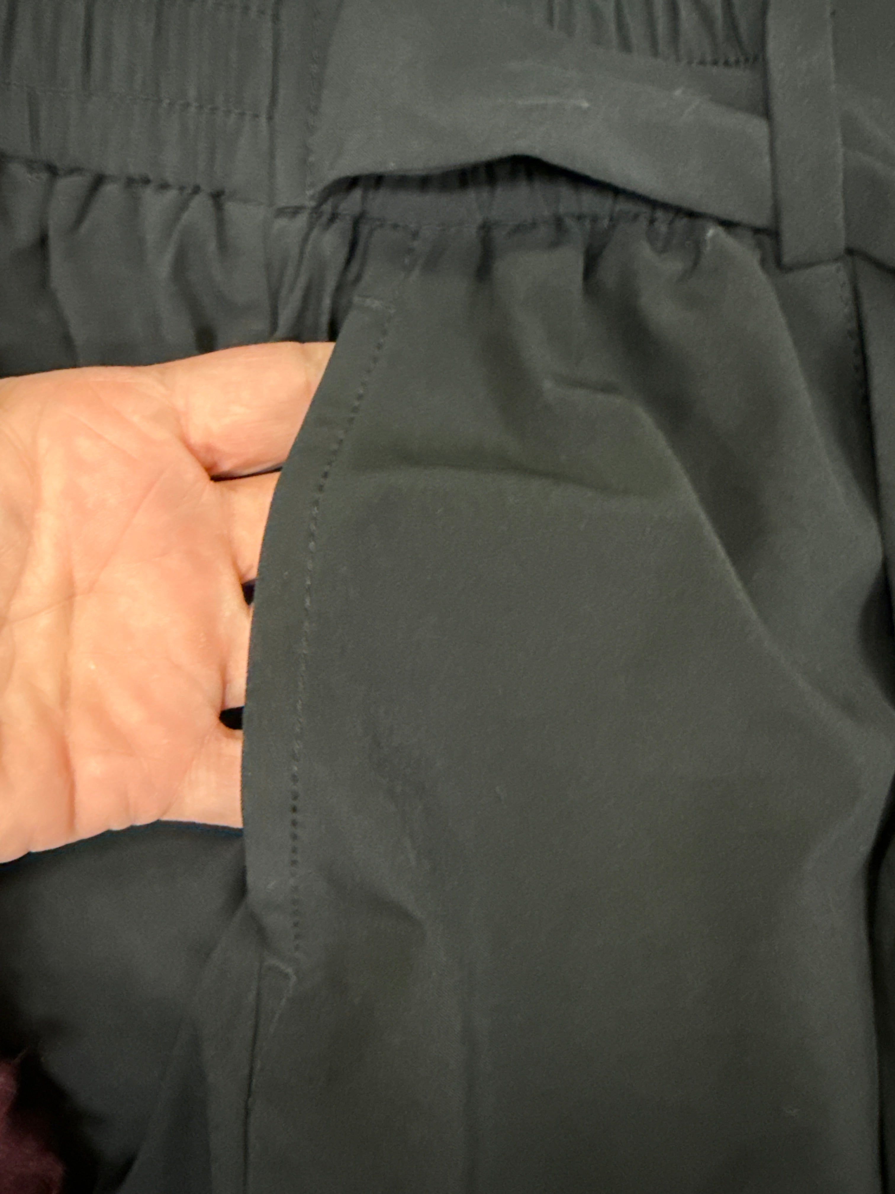 Banana Republic Lightweight Pant