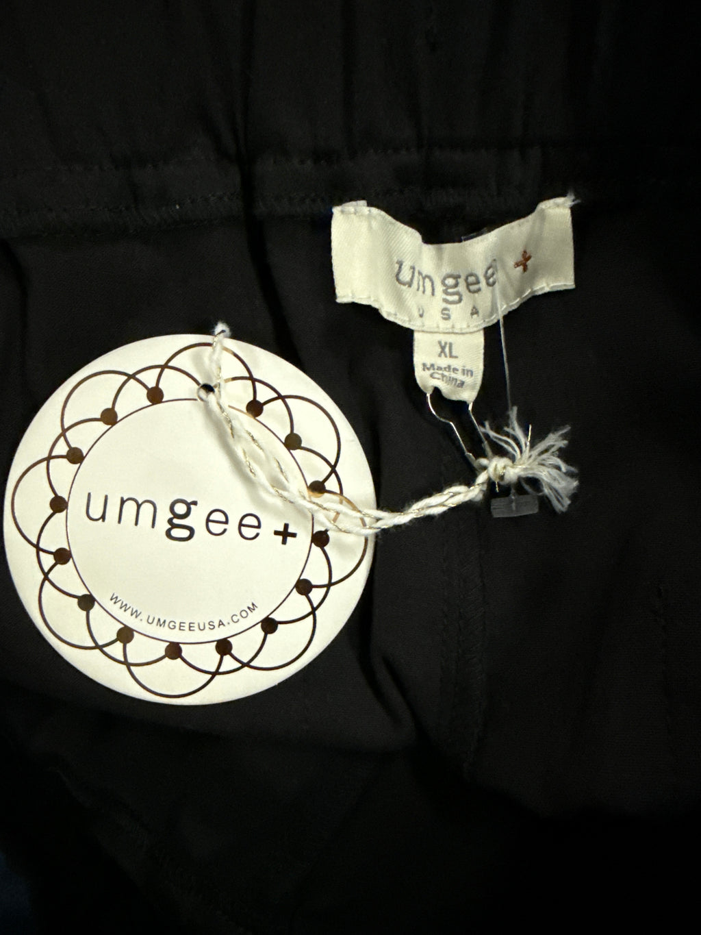 NWT UMGEE FLARE PANT
