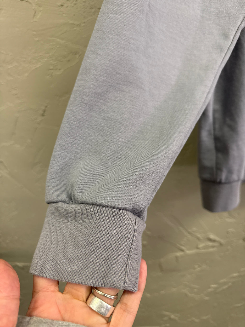 ZARA SWEATSHIRT