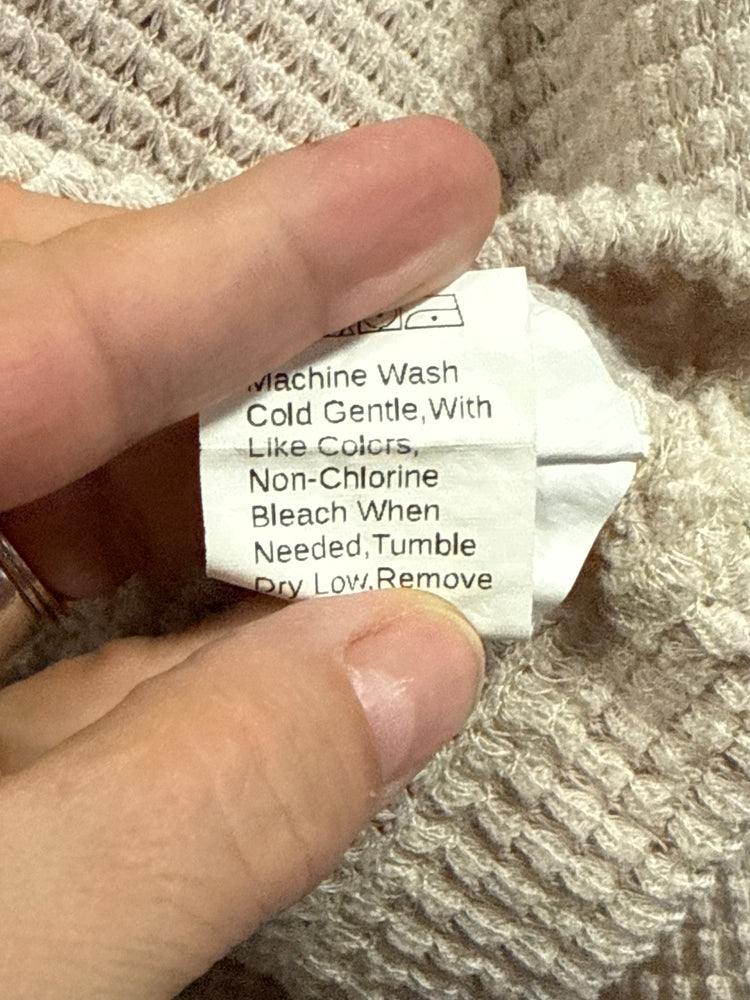 CROPPED WAFFLE-KNIT PULLOVER