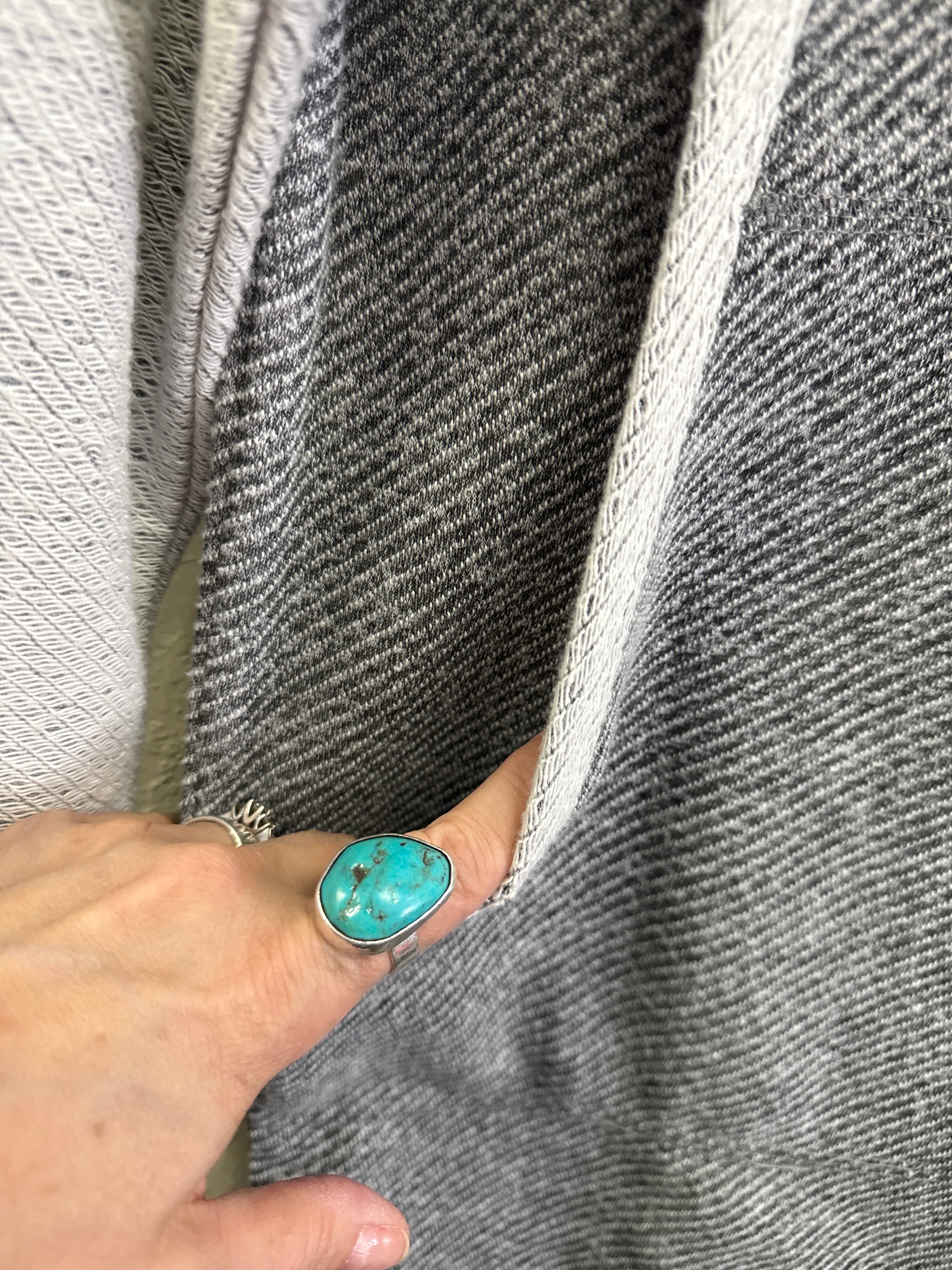 DOE & RAE PULLOVER