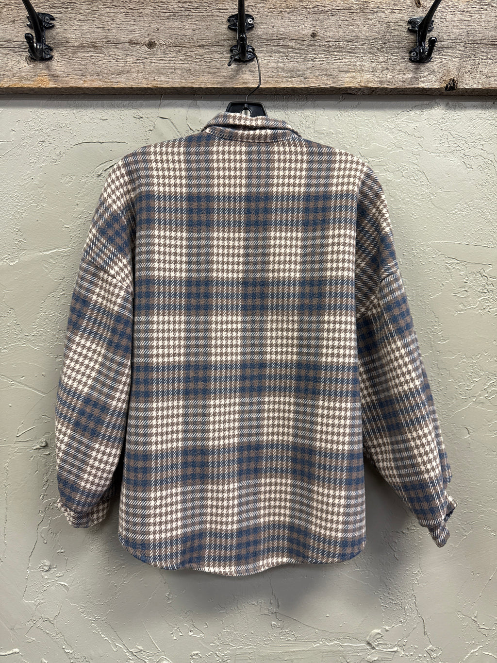FUZZY LINED PLAID SHACKET