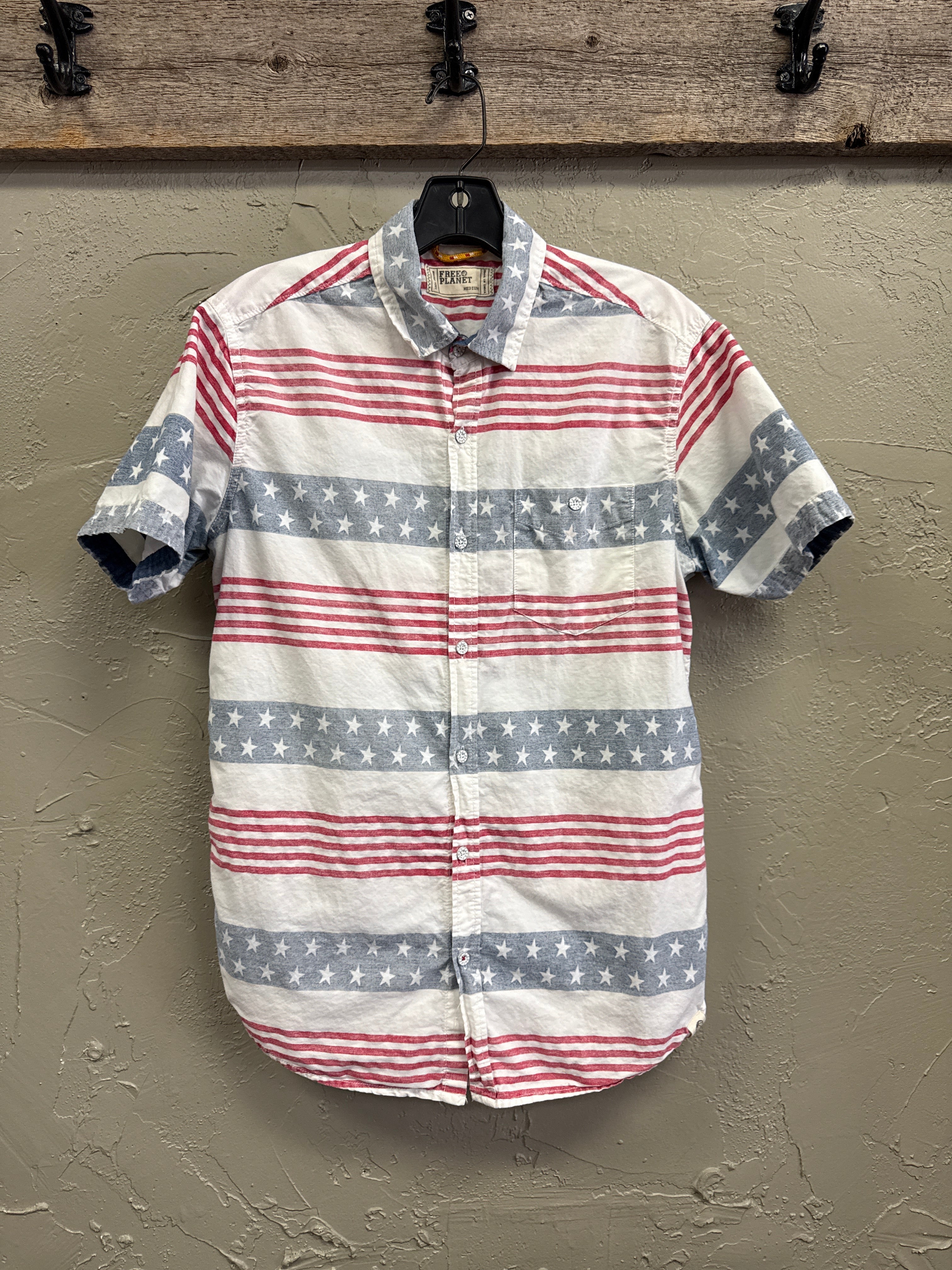 FREE PLANET SHORT SLEEVE SHIRT