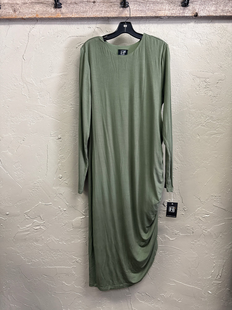 NWT HEATHERS CLOSET MAXI DRESS