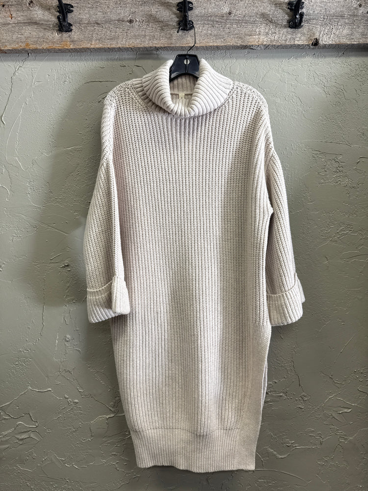 MOTH RIBBED T-NECK SWEATER