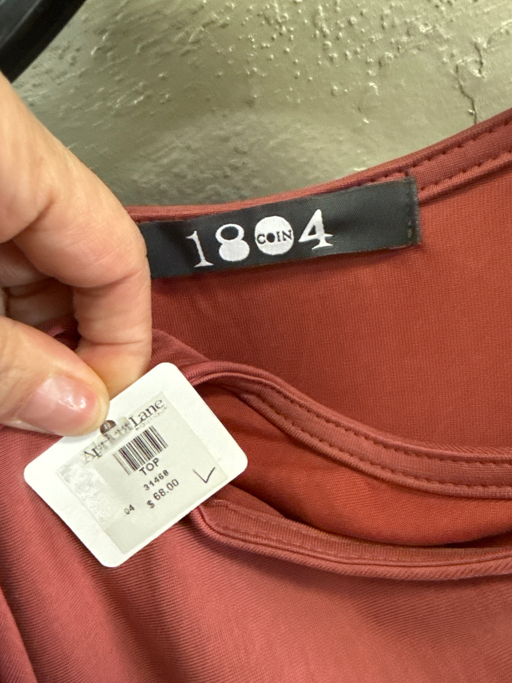 NWT 1804 High-Low Sleeveless Top org$68)