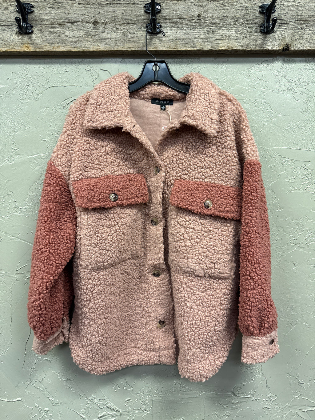 NWT BLU PEPPER SHERPA SHACKET