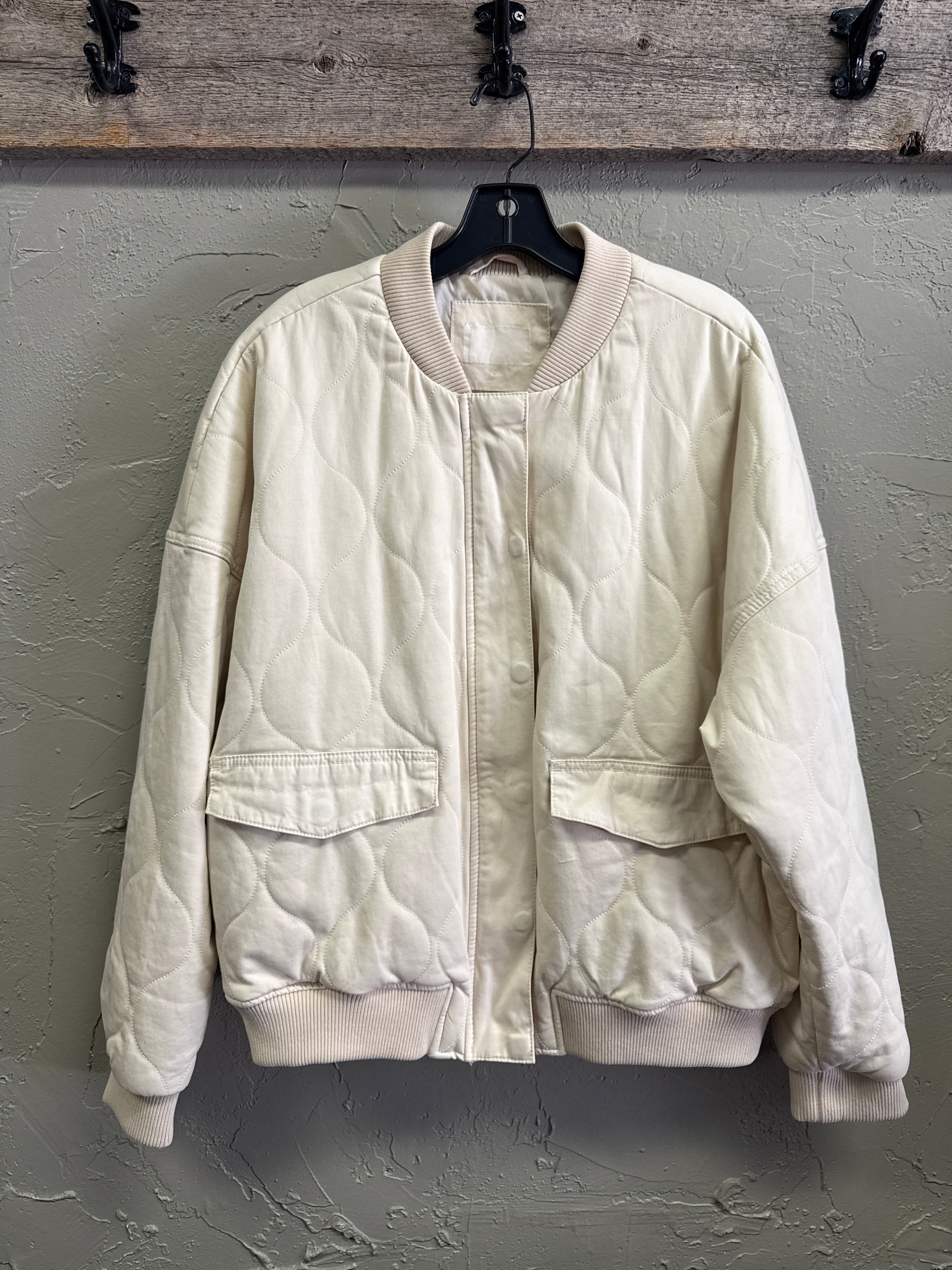 QUILTED BOMBER JACKET