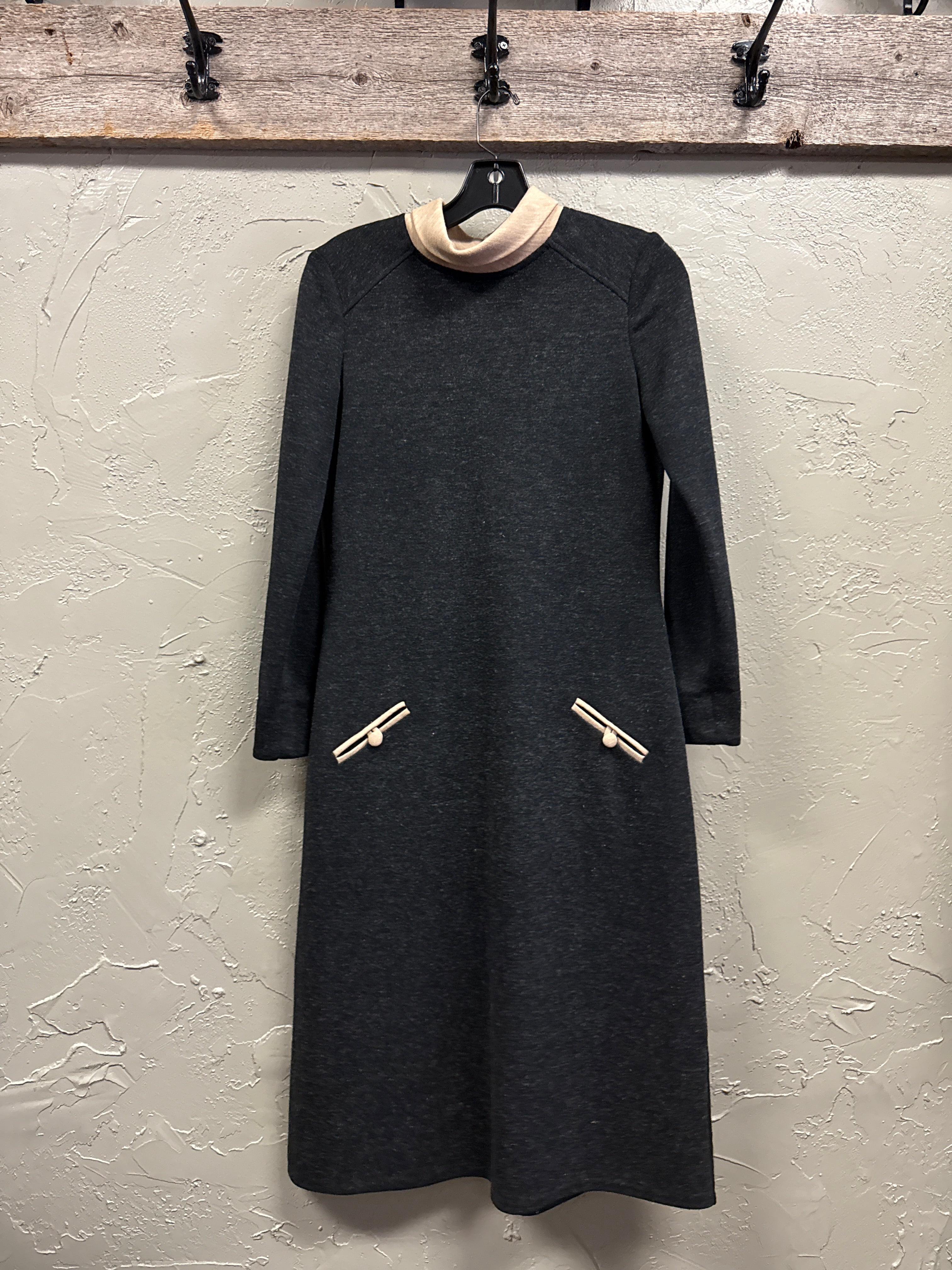 *VTG ANJAC DRESS