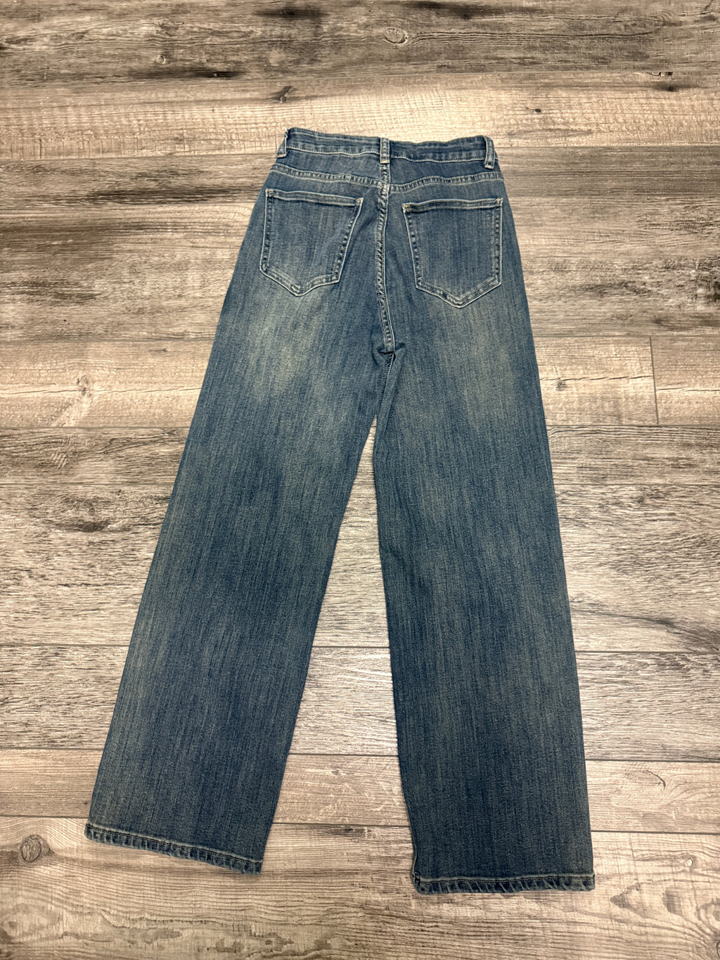 RELAXED FIT JEAN