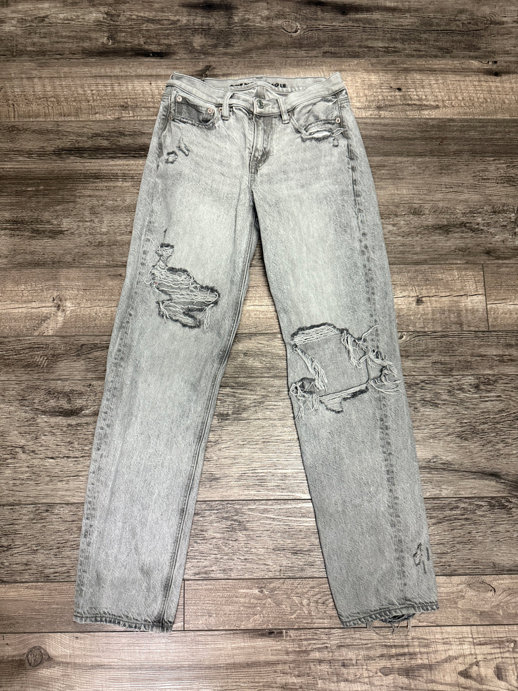 AMERICAN EAGLE 90's STRAIGHT JEAN