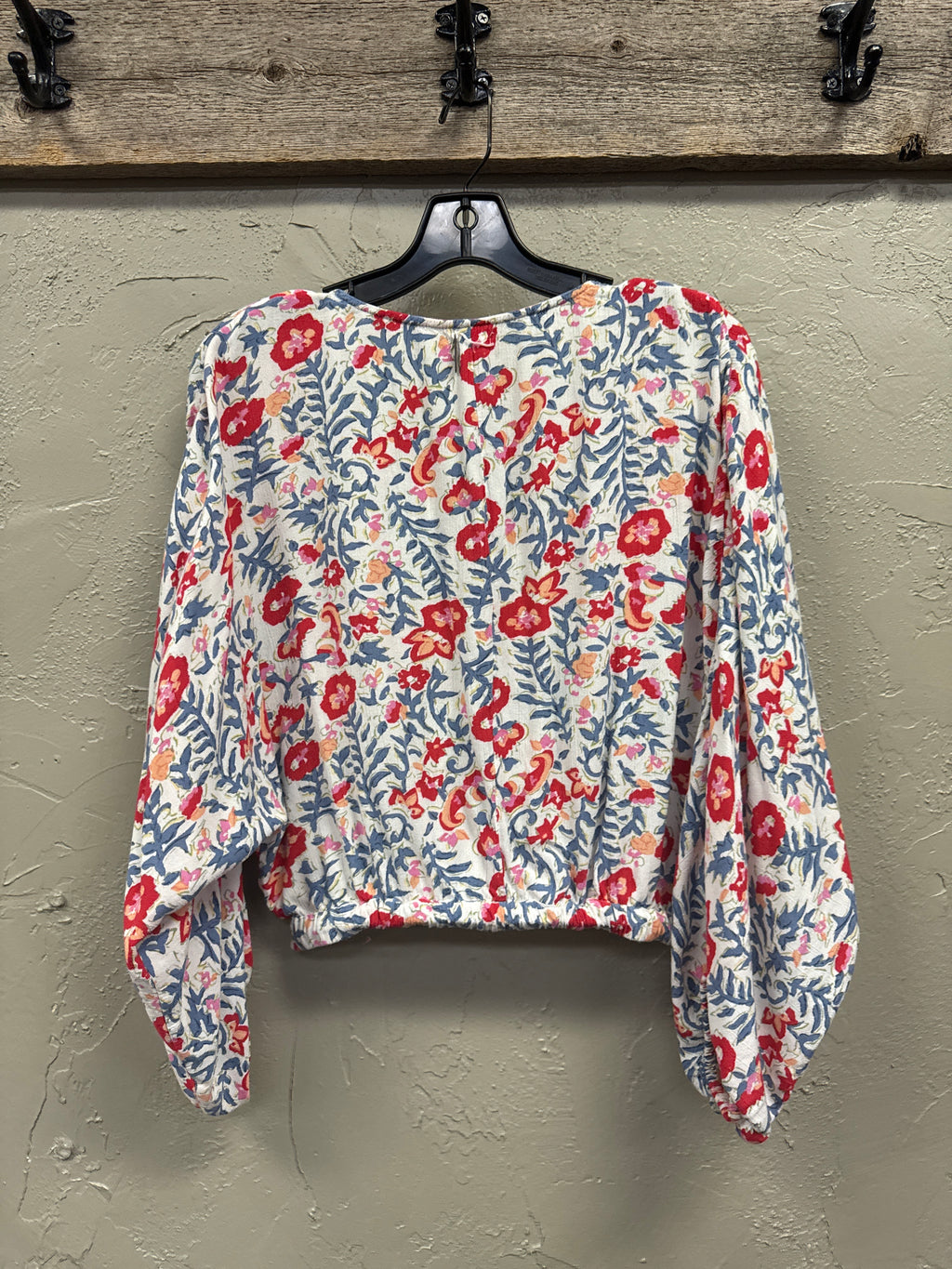 BILLA BONG FAUX WRAP CROP