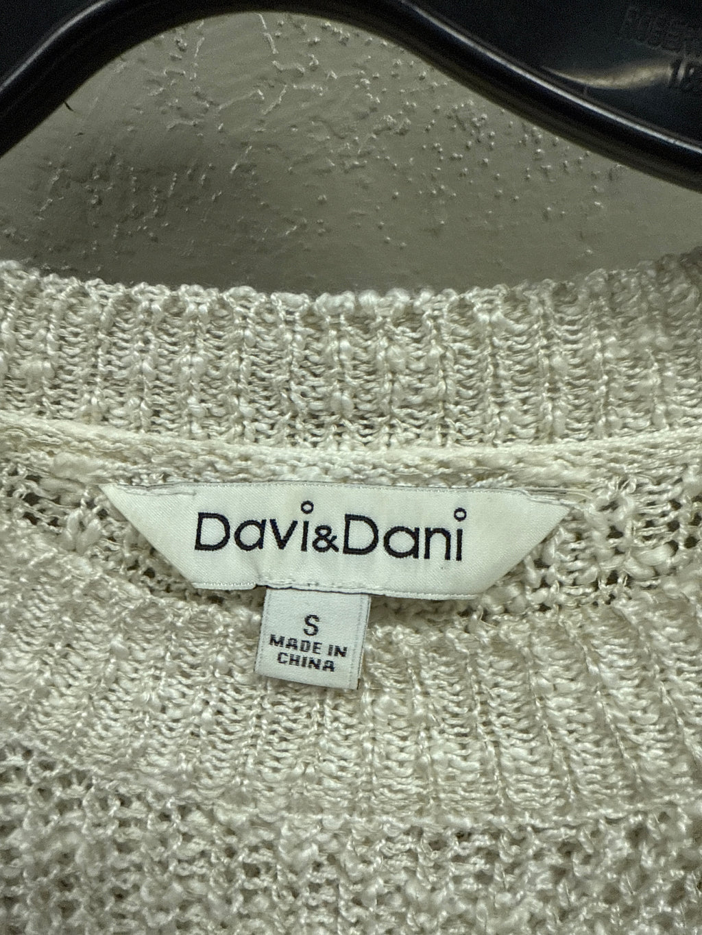 DAVI & DANI LACE DETAIL SWEATER