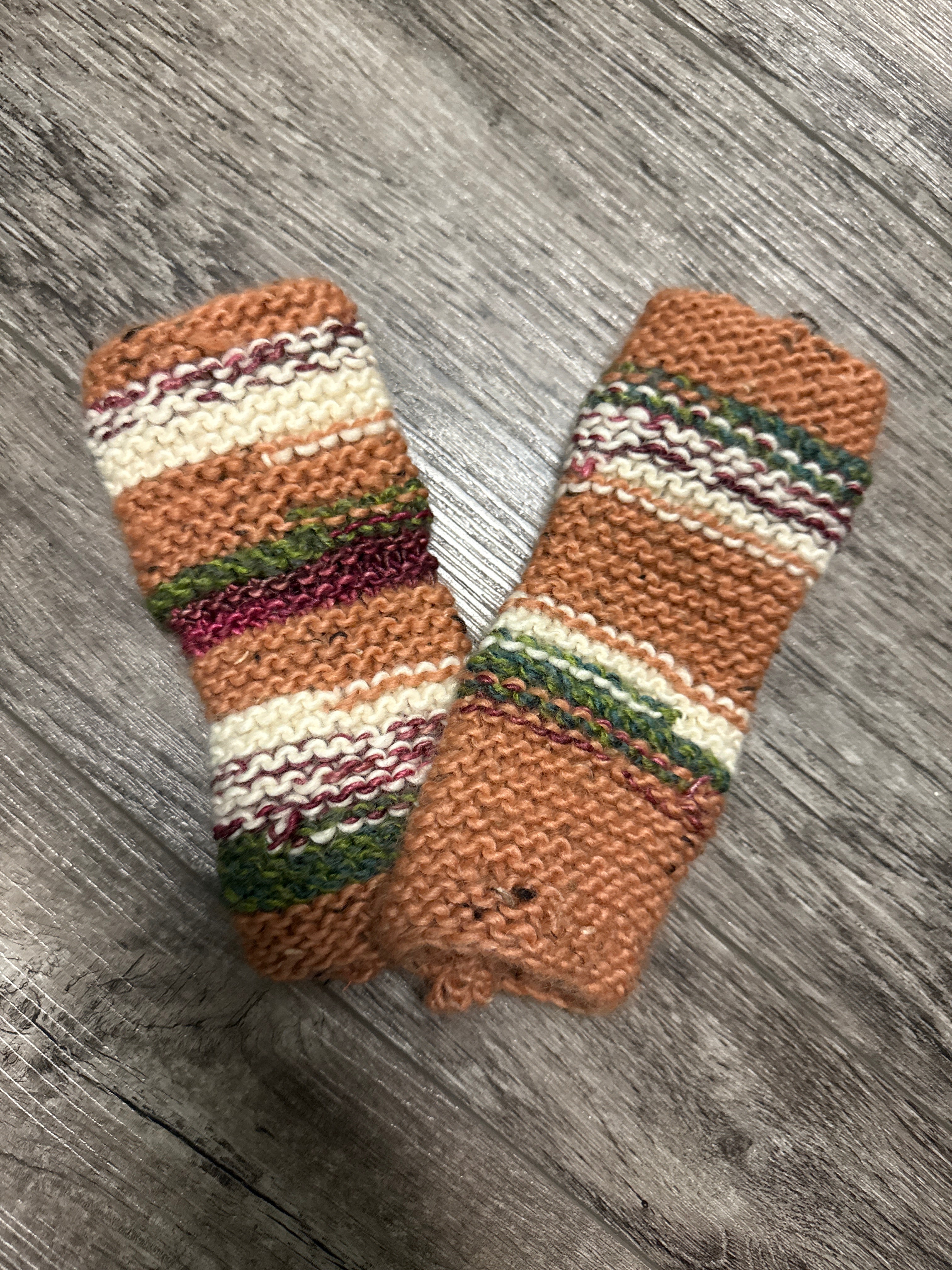 HANDKNIT HANDWARMERS