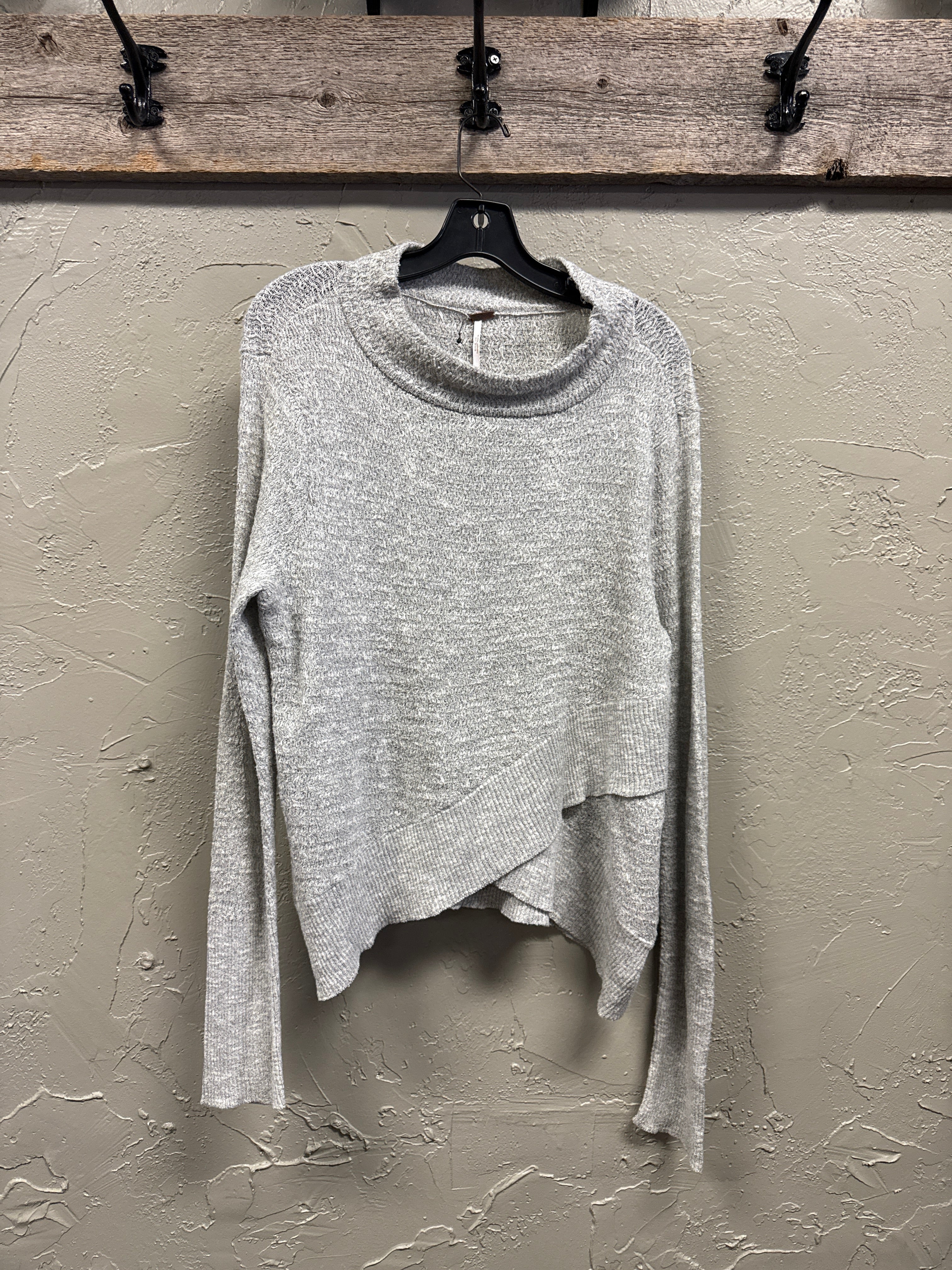 NWT FREE PEOPLE SWEATER (org$88)