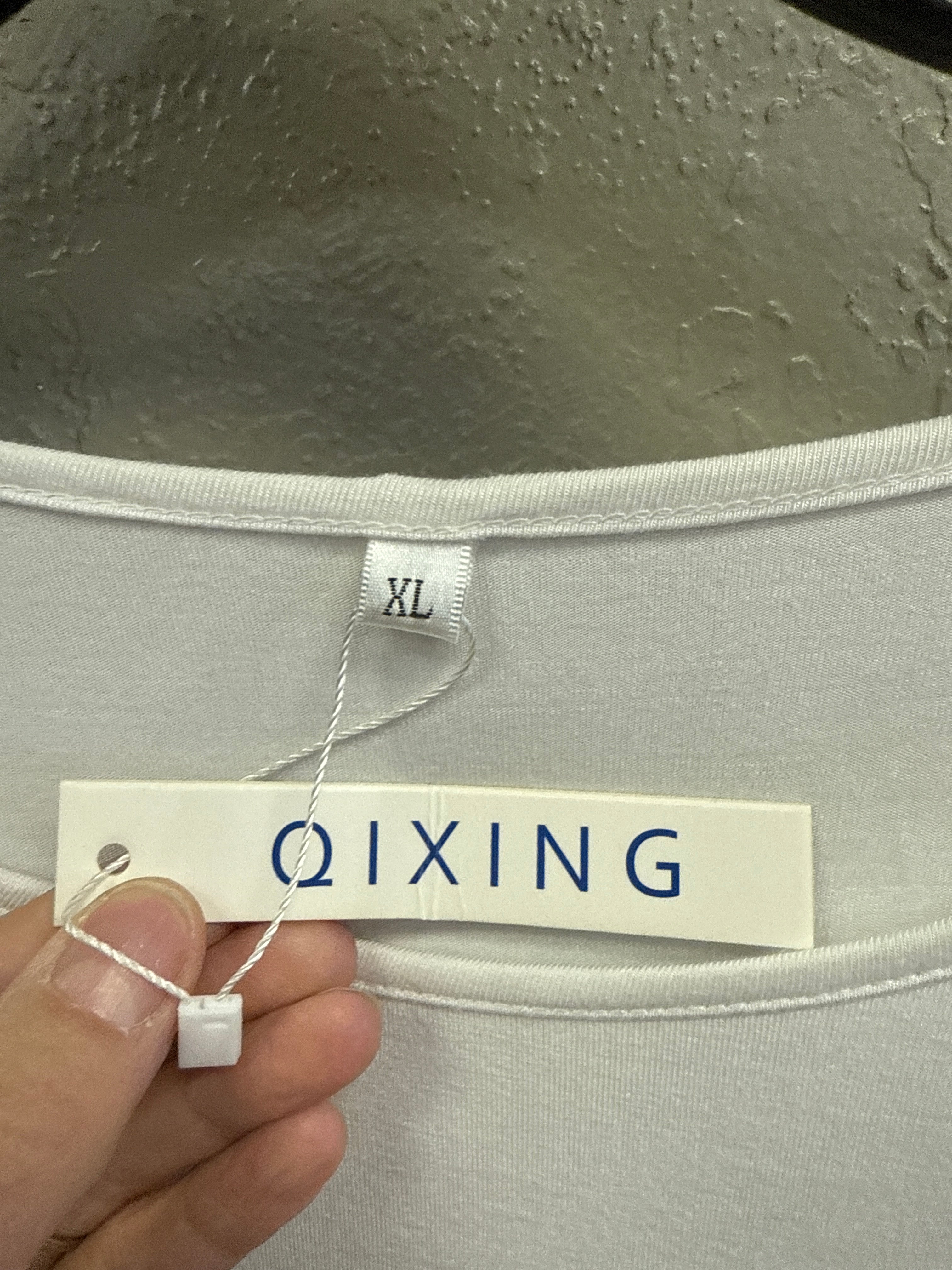 NWT QIXING TUNIC TOP