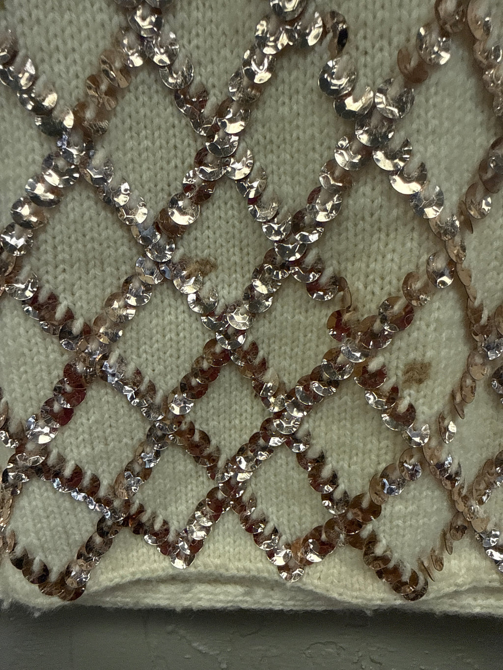 VTG SEQUIN SLEEVELESS SWEATER *as is*