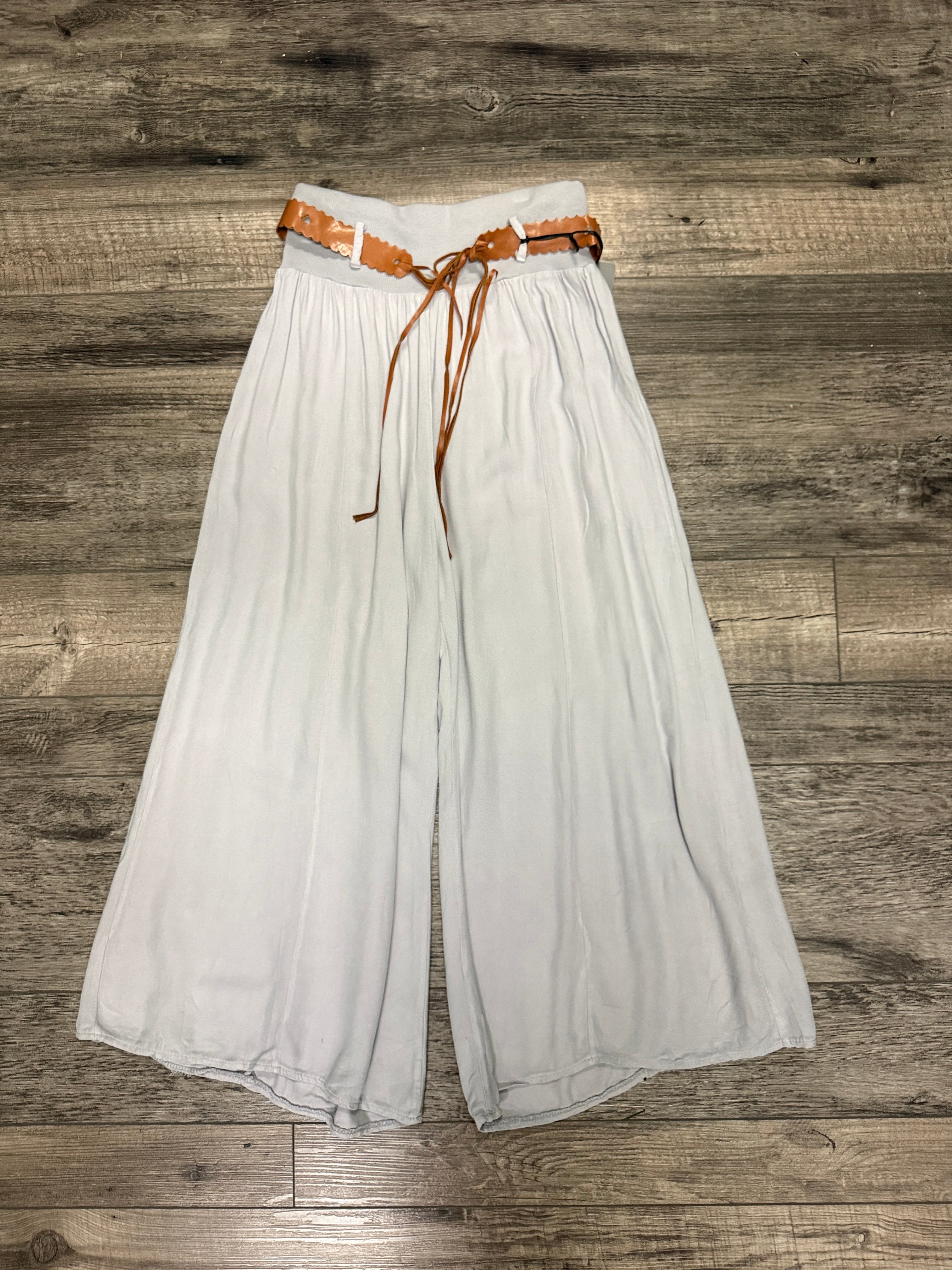 NWT Bella Amore Wide Leg Pant (org$60)