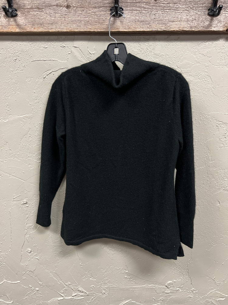 TALBOTS CASHMERE SWEATER (org$199)