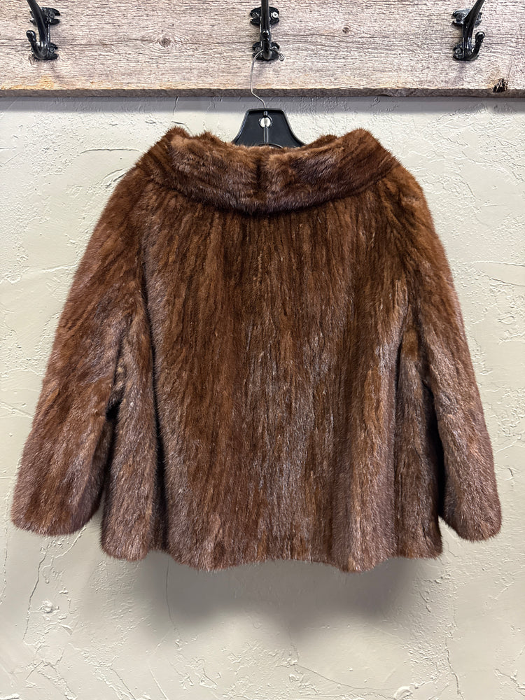 VTG NIGBOR FURS CROP JACKET