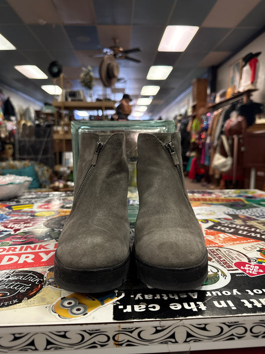 EILEEN FISHER WEDGE BOOTIE (org$275)