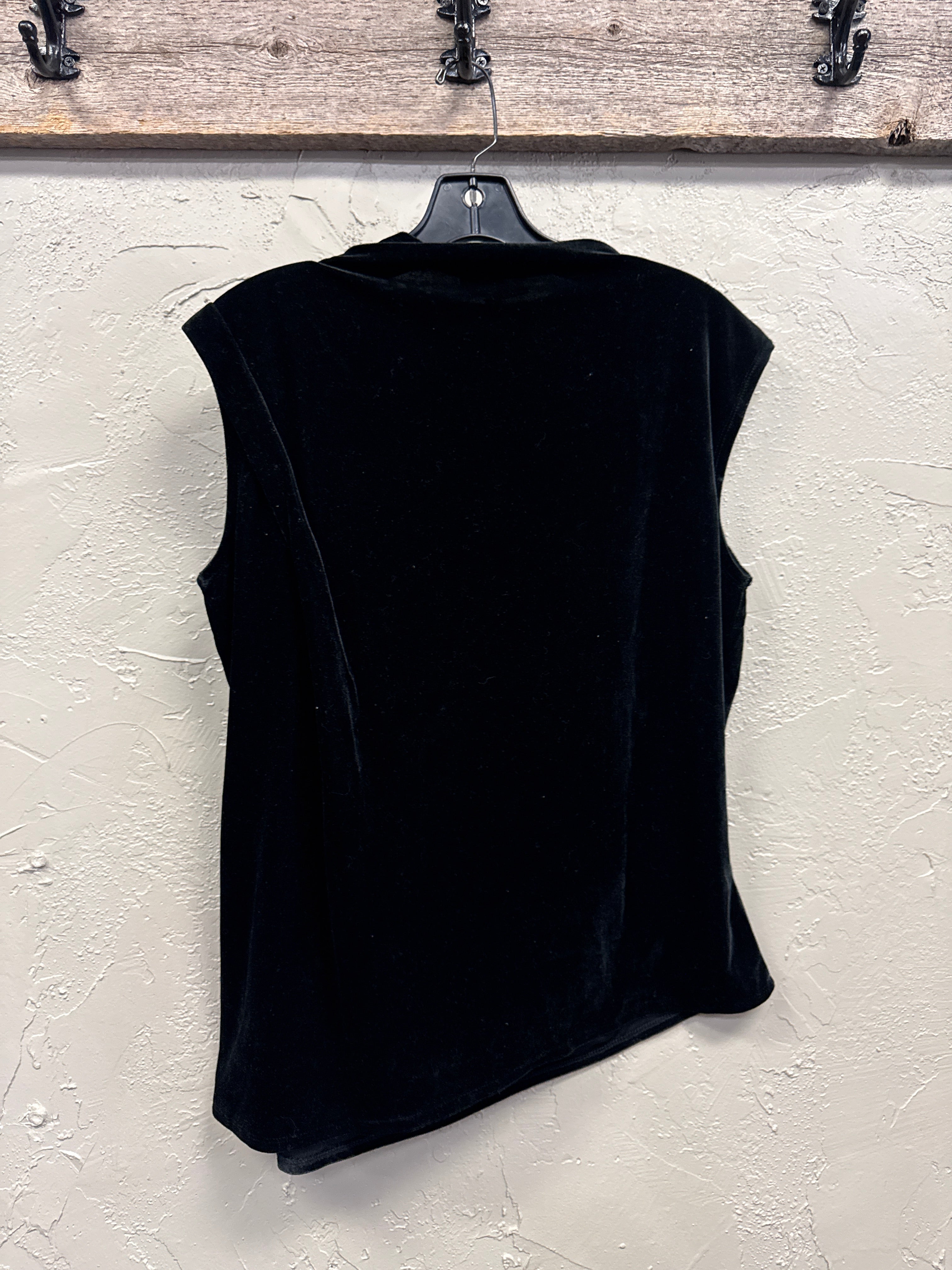 NWT LUXE ADDITION VELVET TOP