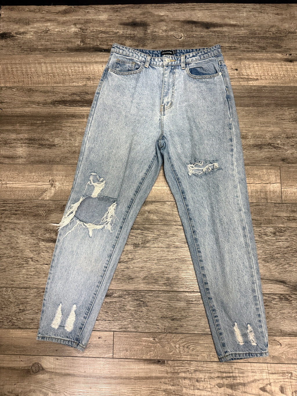 PLT RIPPED MOM JEAN