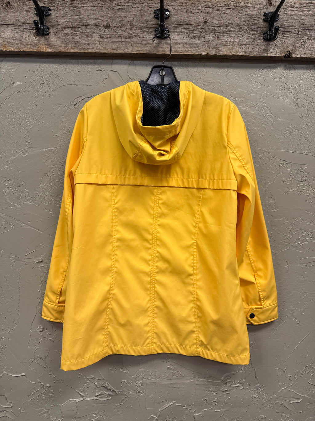 CLASSIC HOODED RAINCOAT