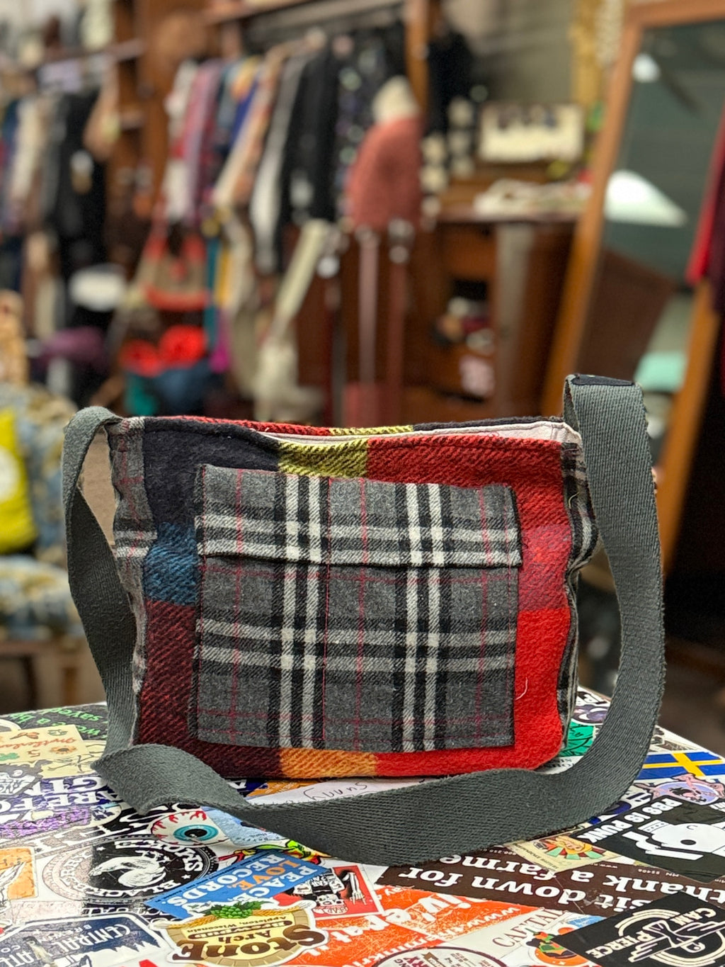 MEDIUM UPCYCLED PATCHWORK BAGS