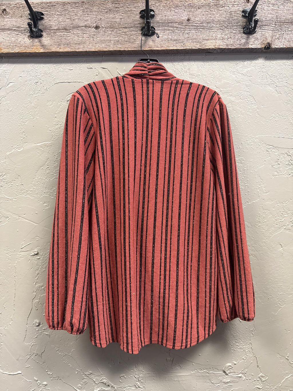 CES FEMME WRAP TOP