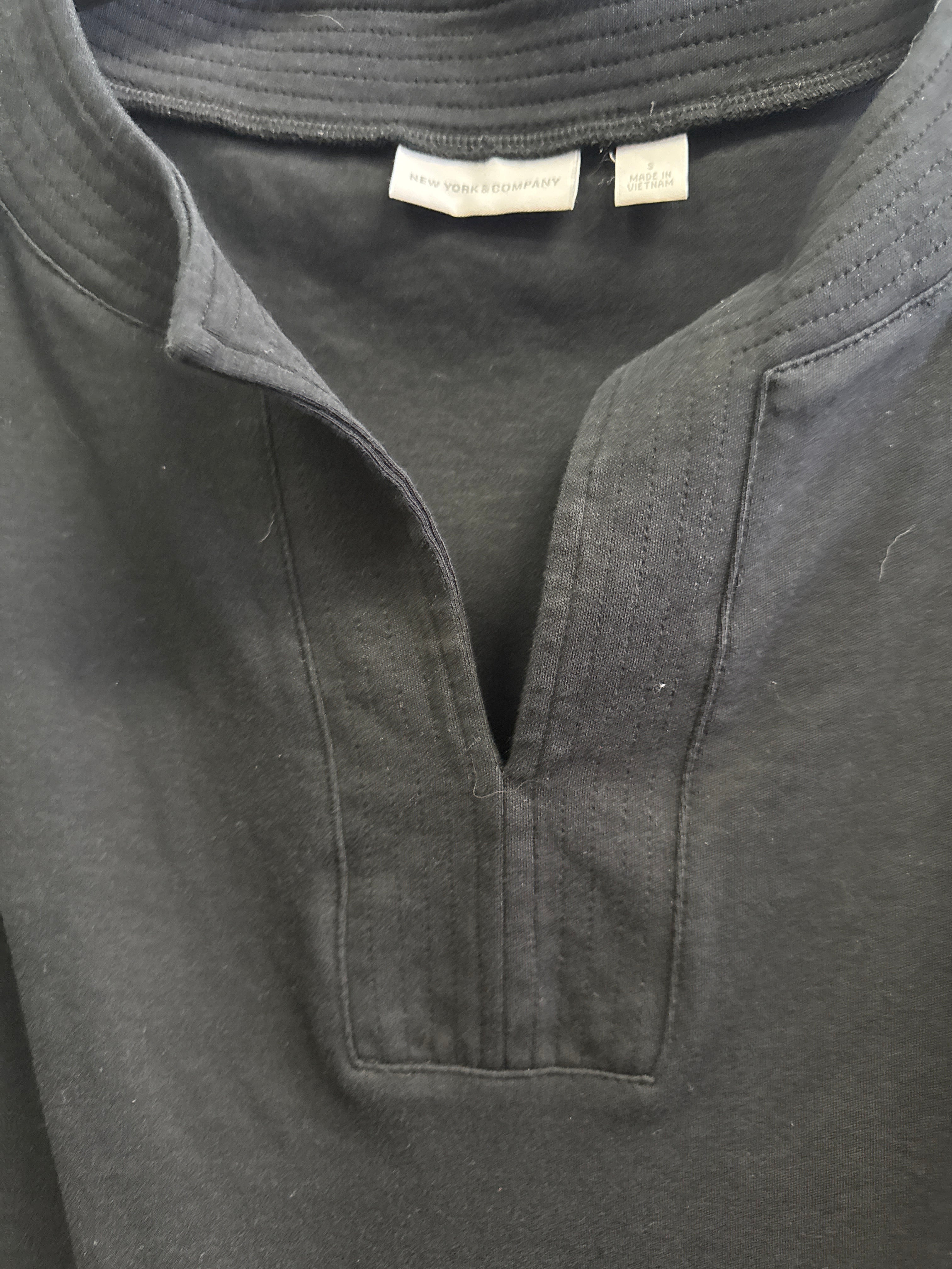 NY&Co Sleeveless Shift Dress