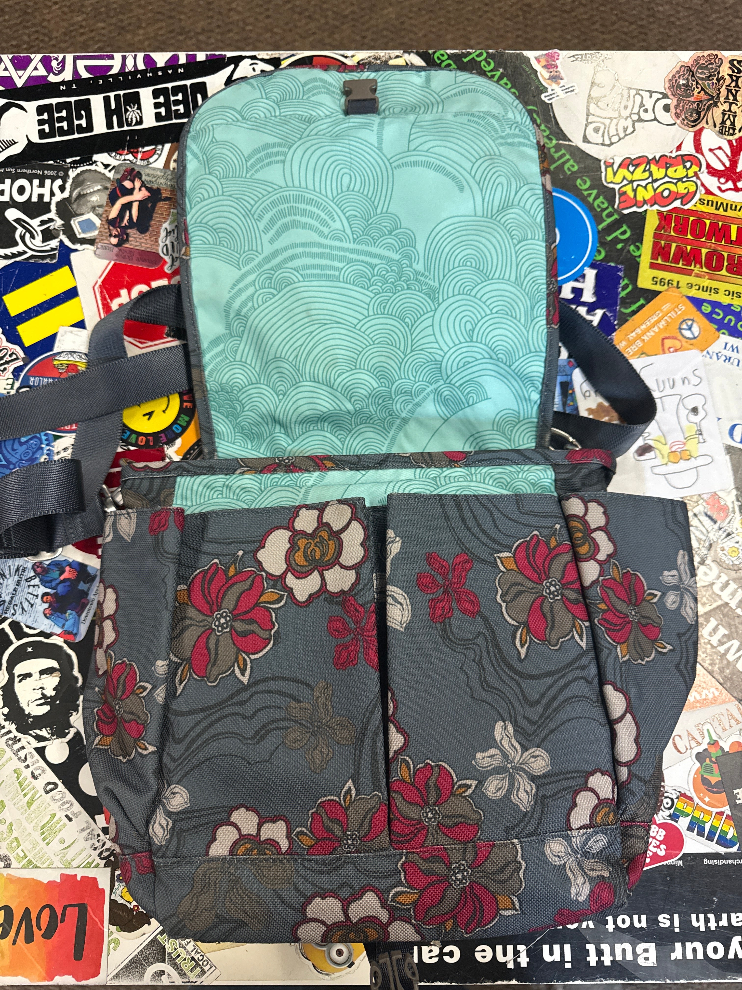 HAIKU TO GO CONVERTABLE BAG