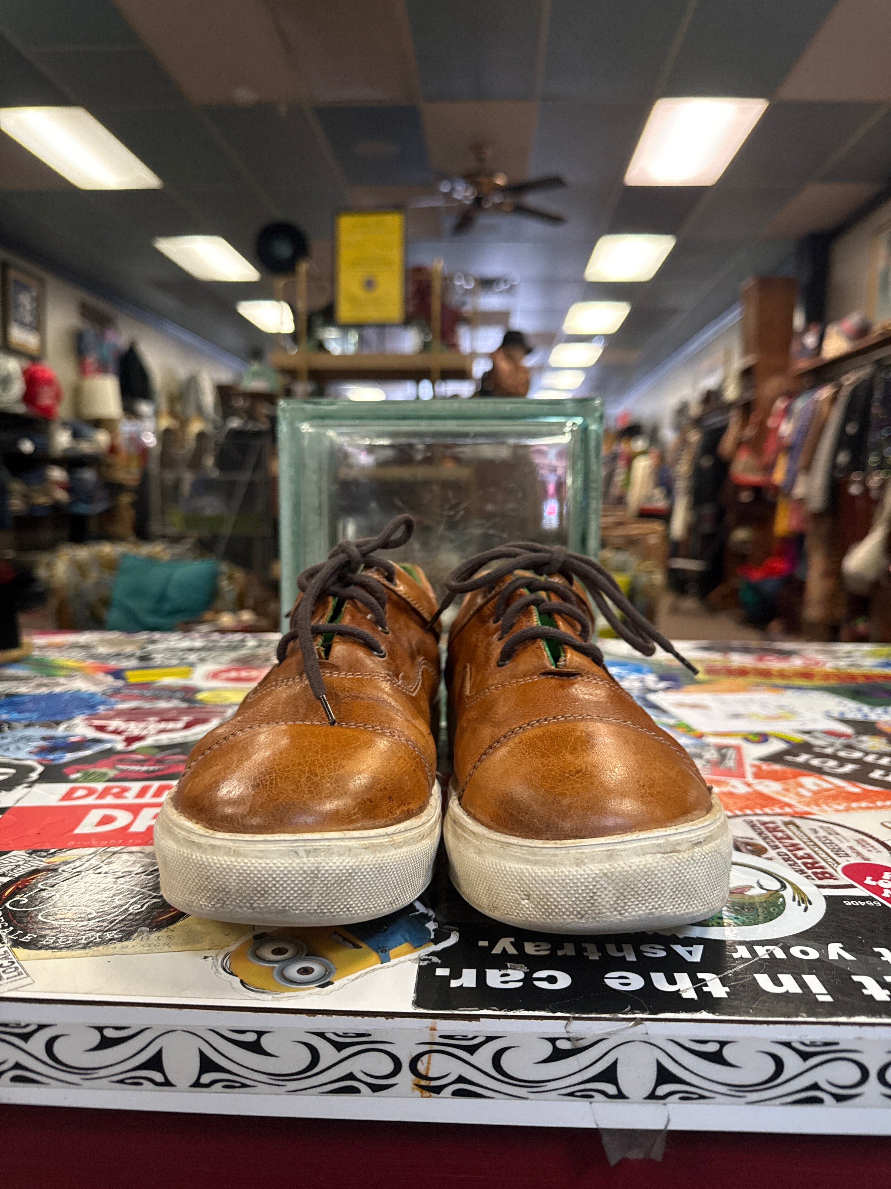 BED STU AZELI LEATHER SNEAKER (org$210)