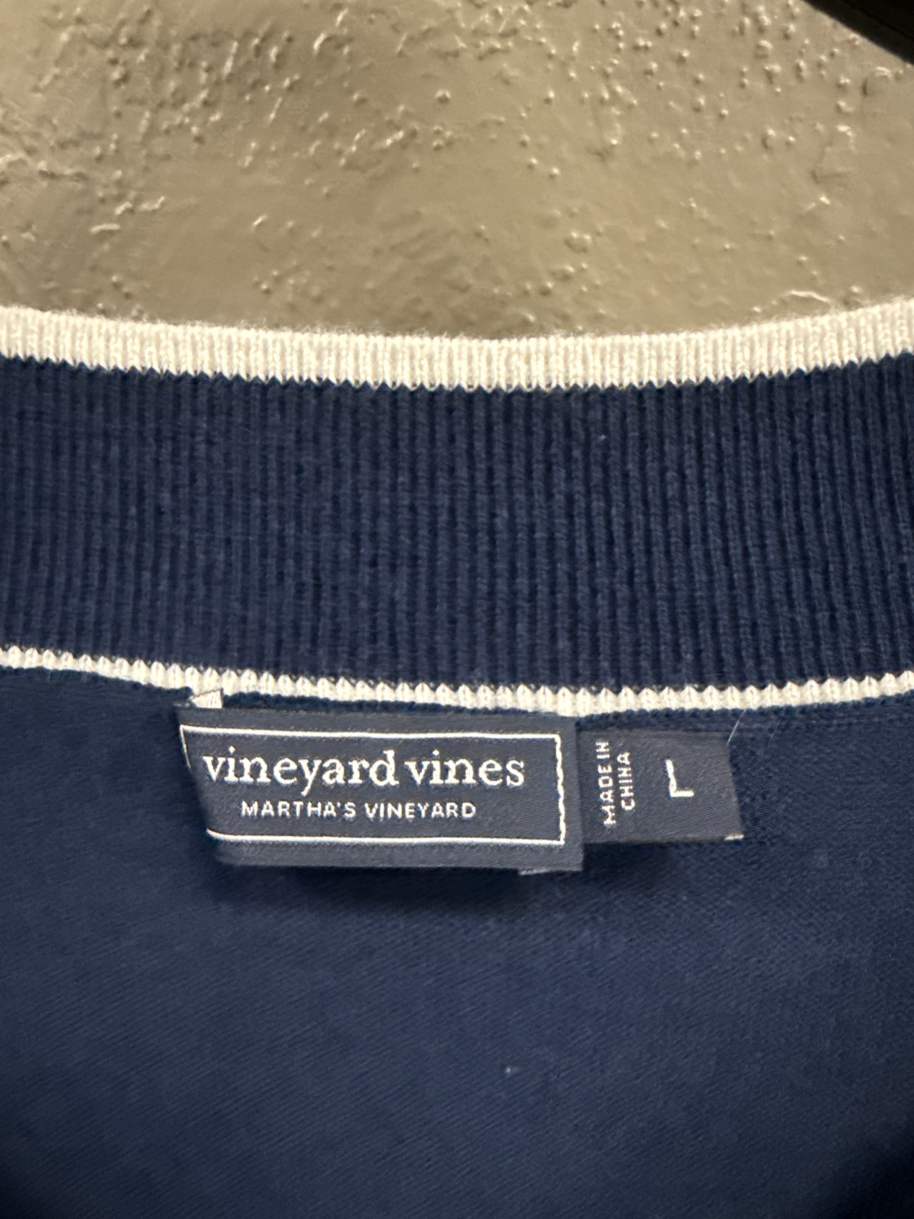 VINEYARD VINES V-NECK SWEATER (org$128)