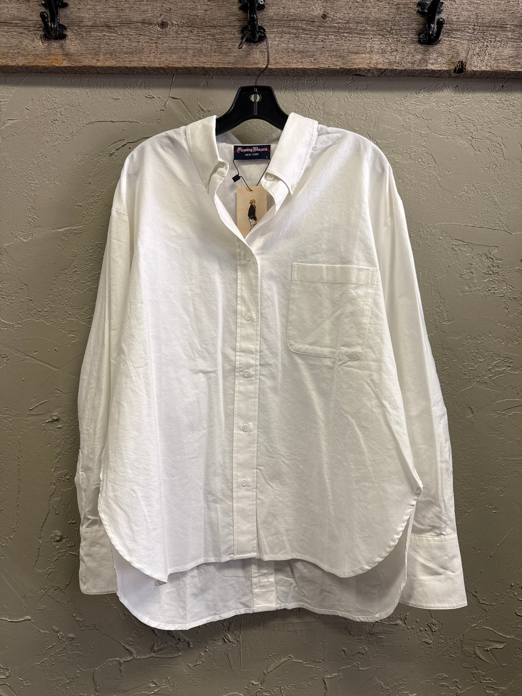 NWT ROWING BLAZERS COTTON BUTTON UP (org$158)