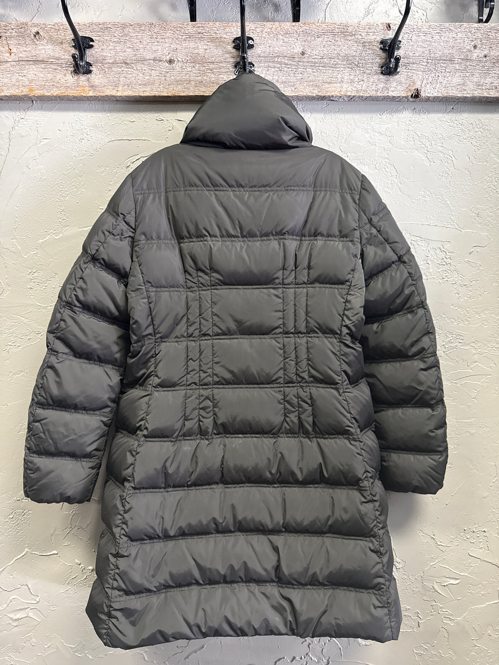 MONCLER VOS DOWN COAT (org$1250)