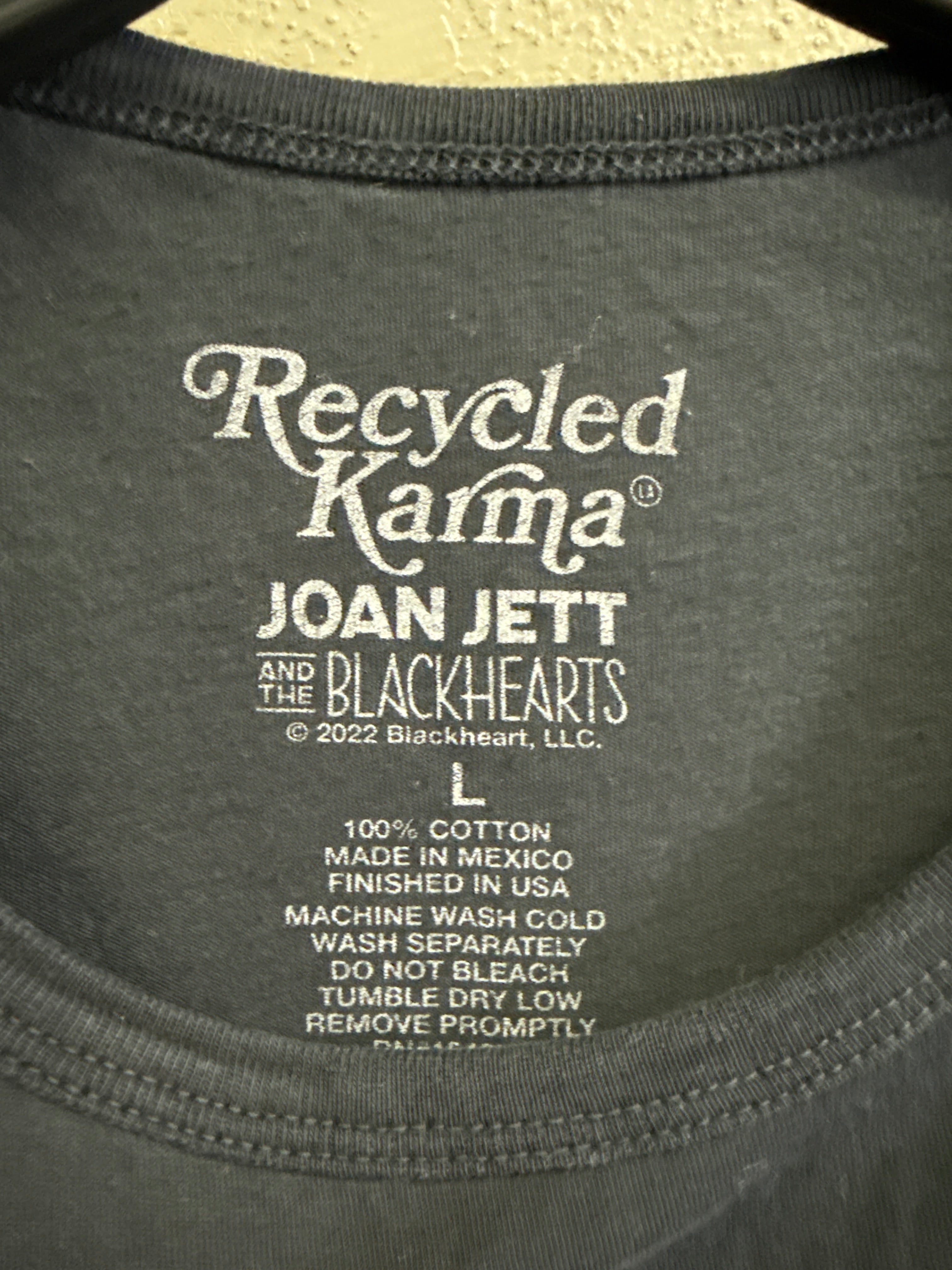 RECYCLED KARMA JOAN JETT TEE