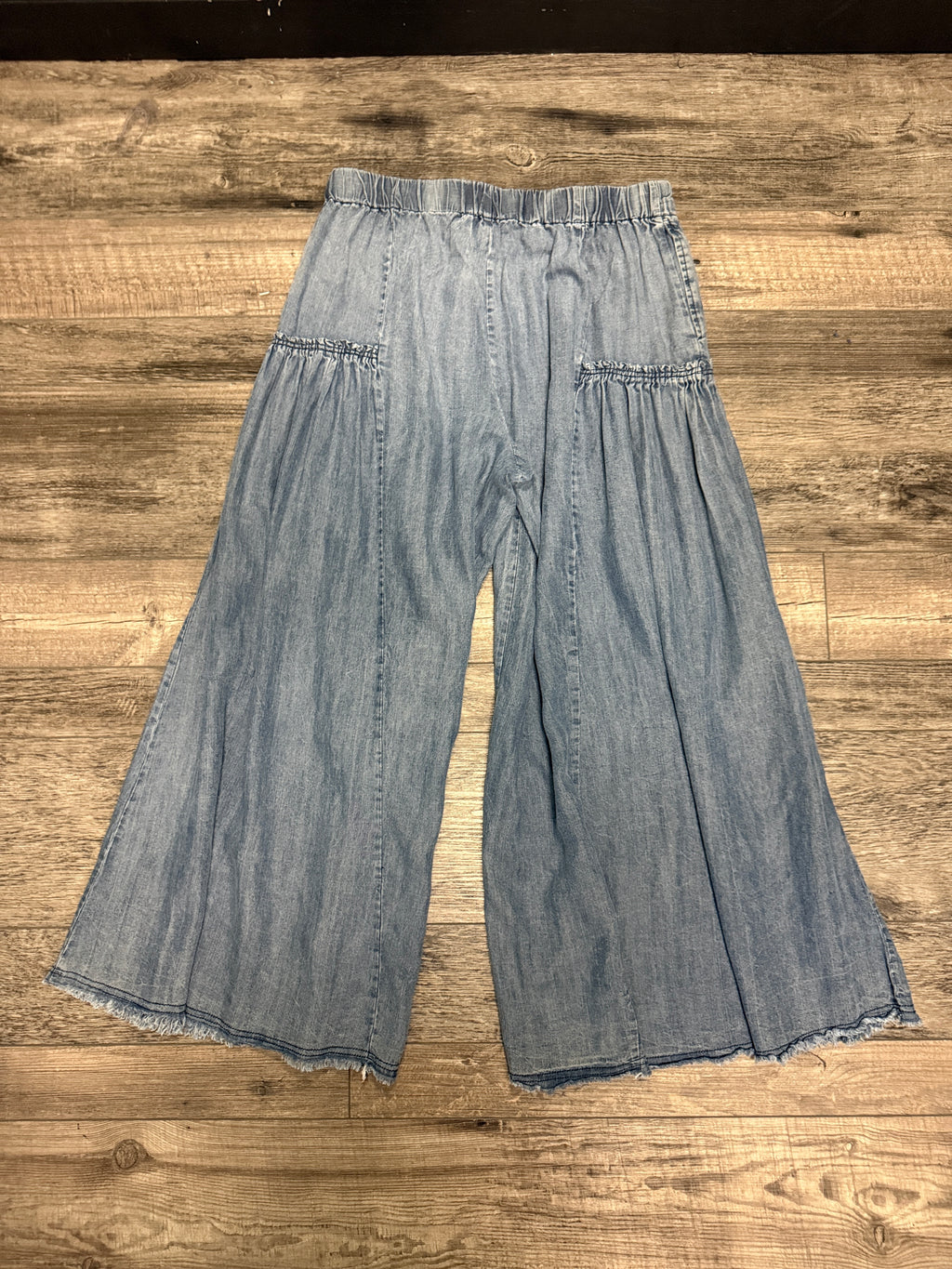 NWT Easel Chambray Palazzo Pant