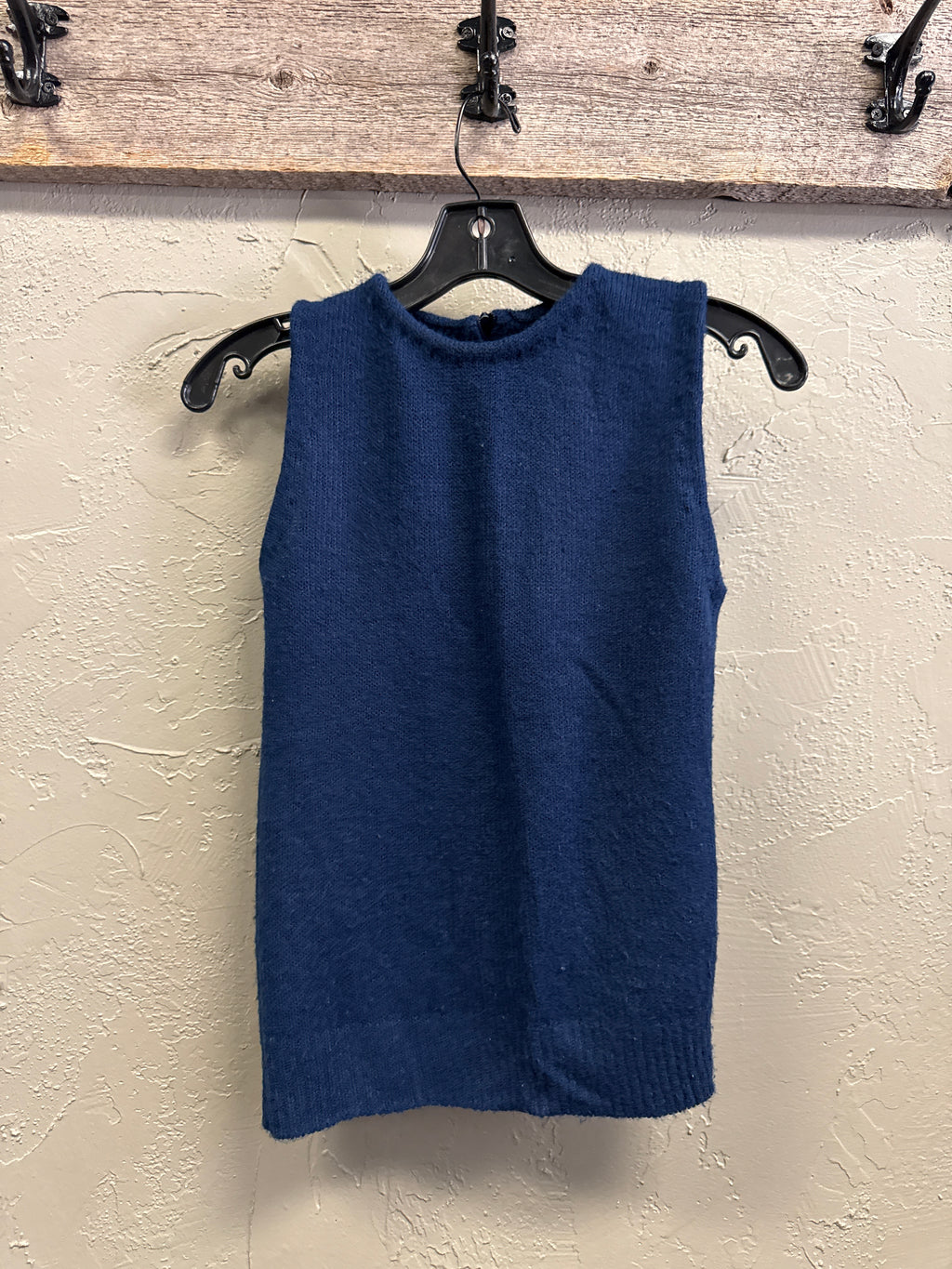 VTG CREWNECK SWEATER VEST