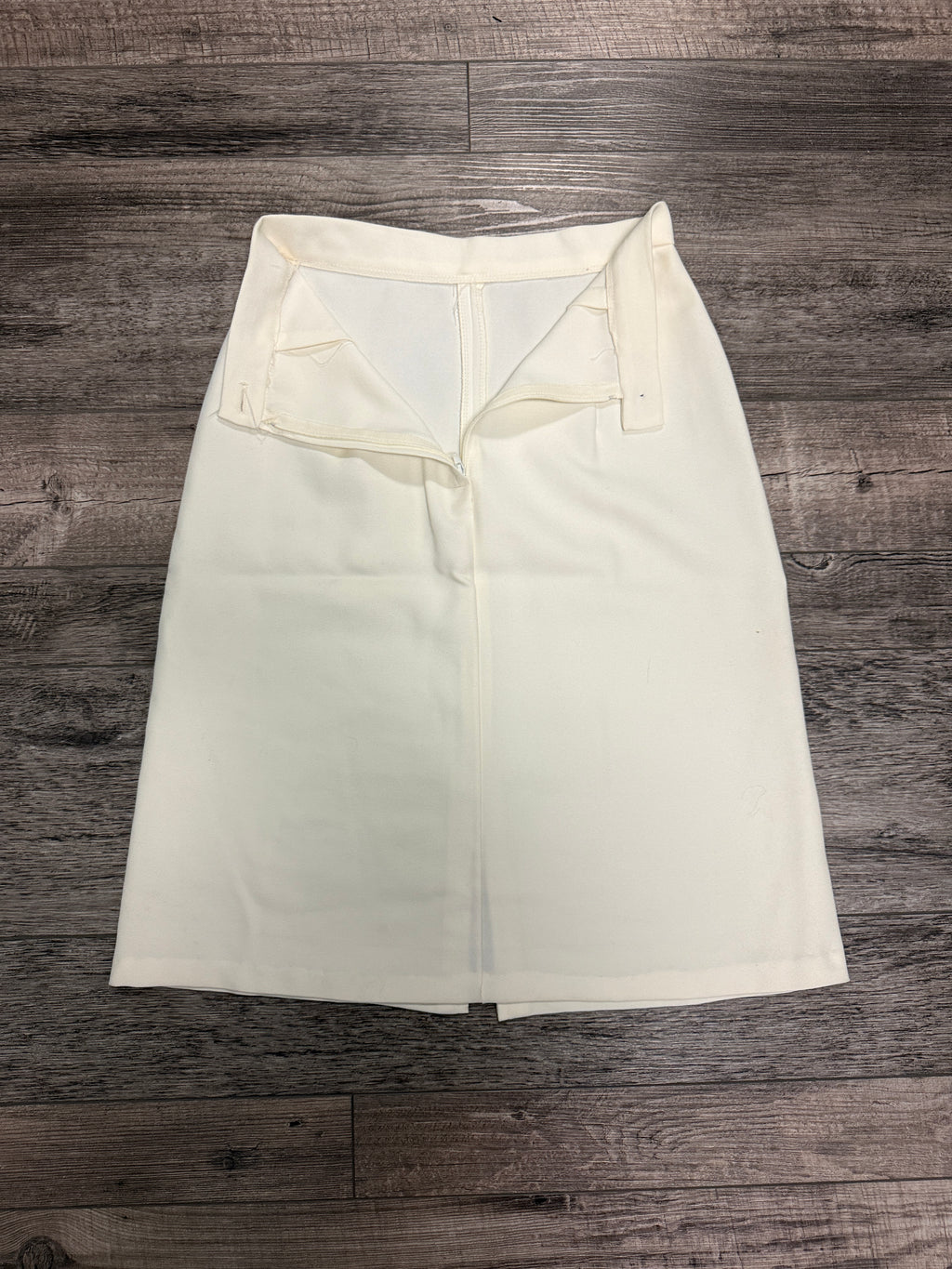Vtg Tailored Midi Skirts