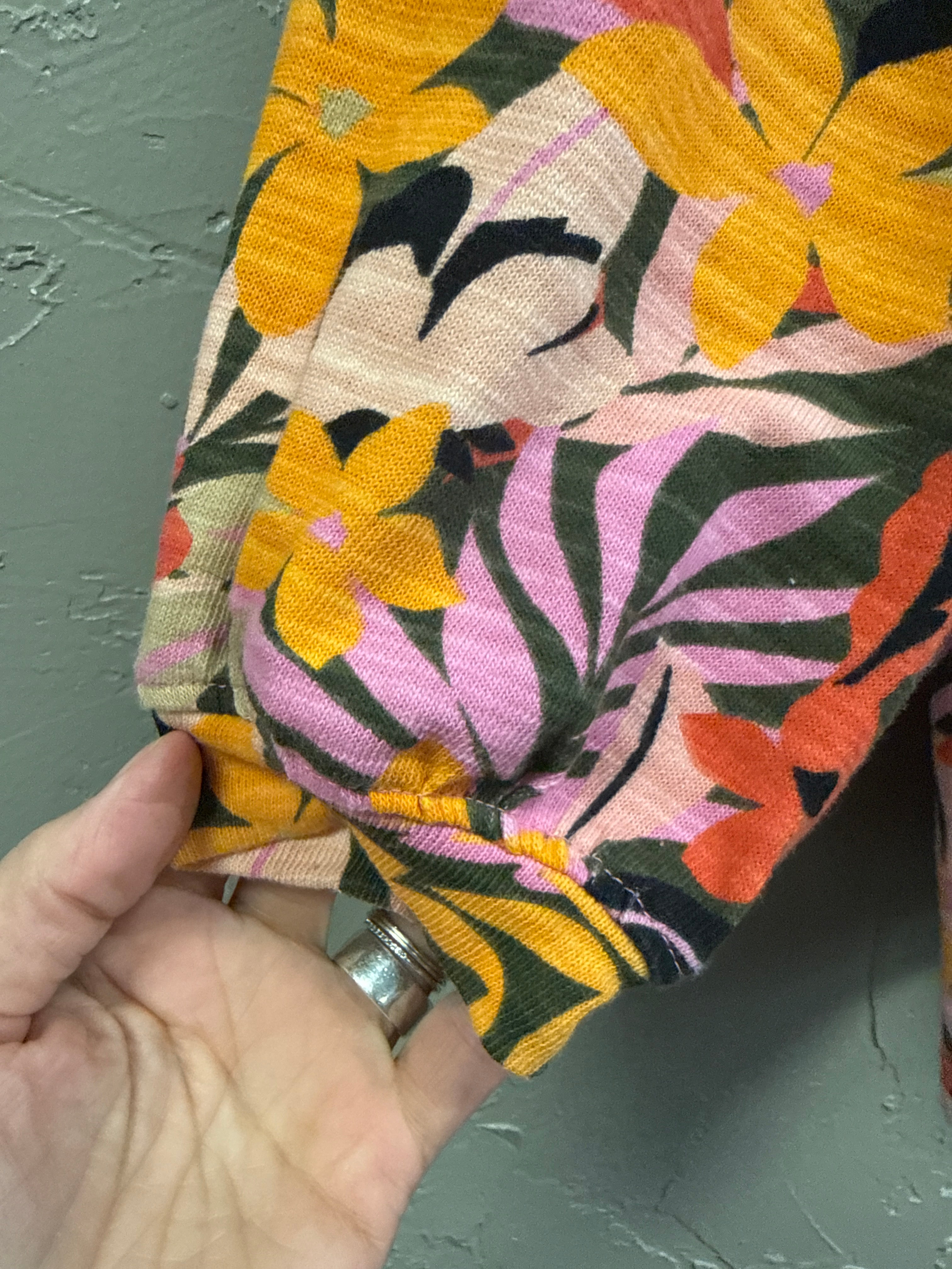 LOFT TROPICAL FLORAL PULLOVER (org$65)