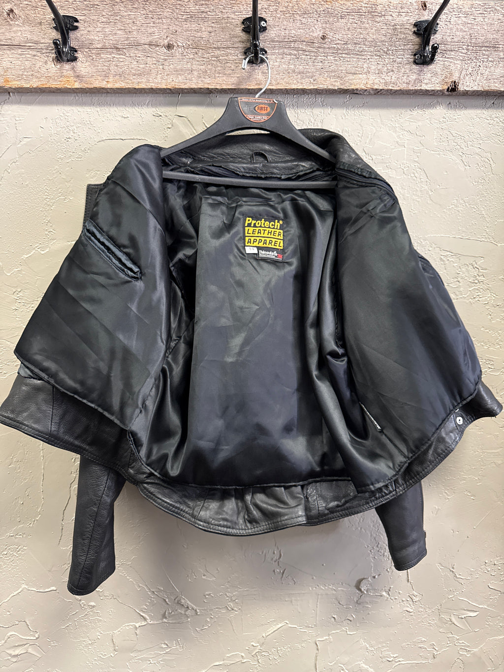 VTG PROTECH WOMENS MOTO JACKET