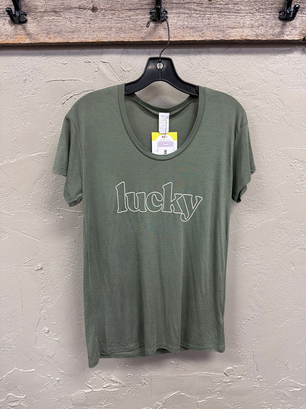 NWT AUGUST INK “LUCKY” TEE