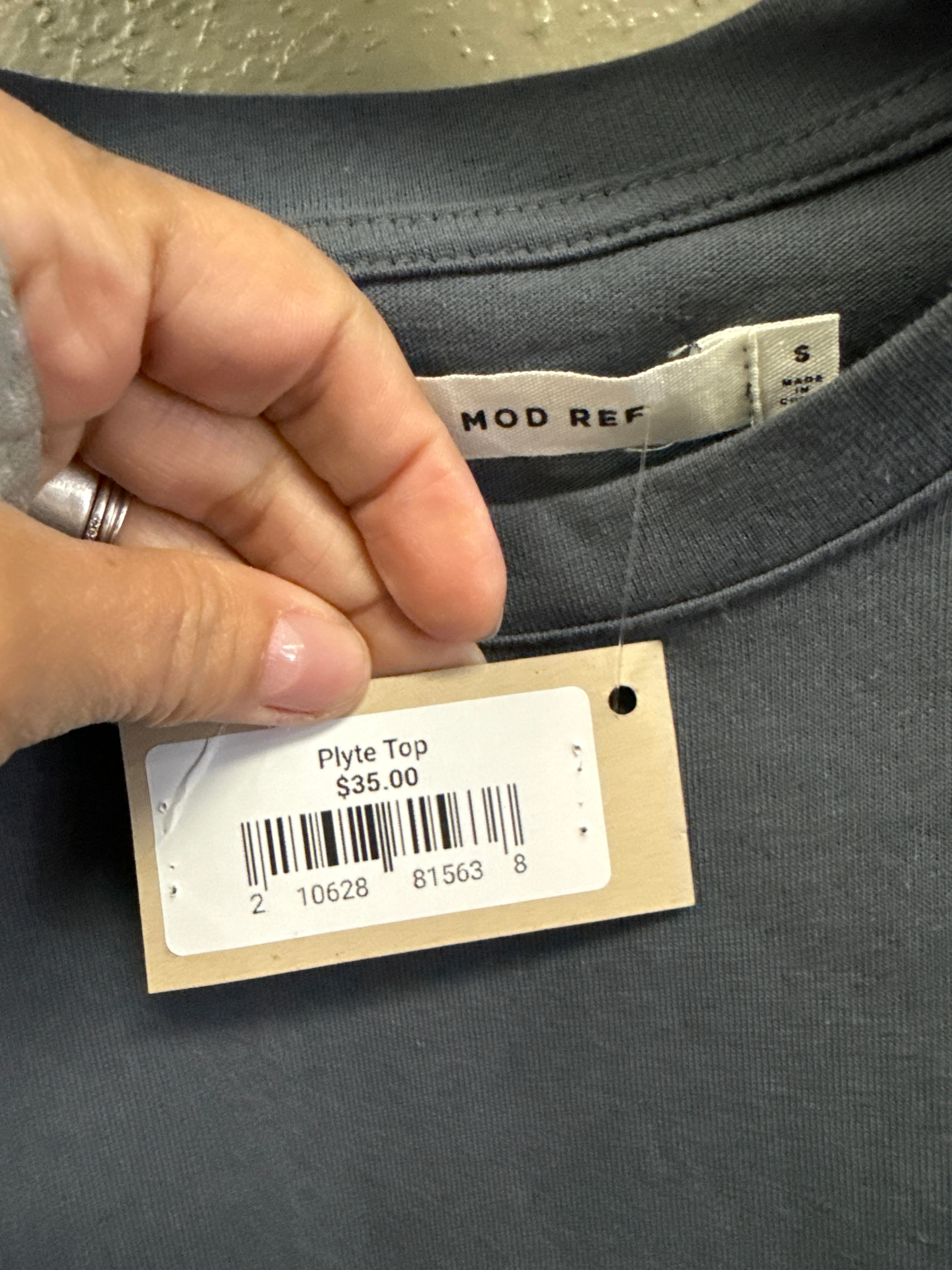 NWT MOD REF CREW NECK TEE (org$35)