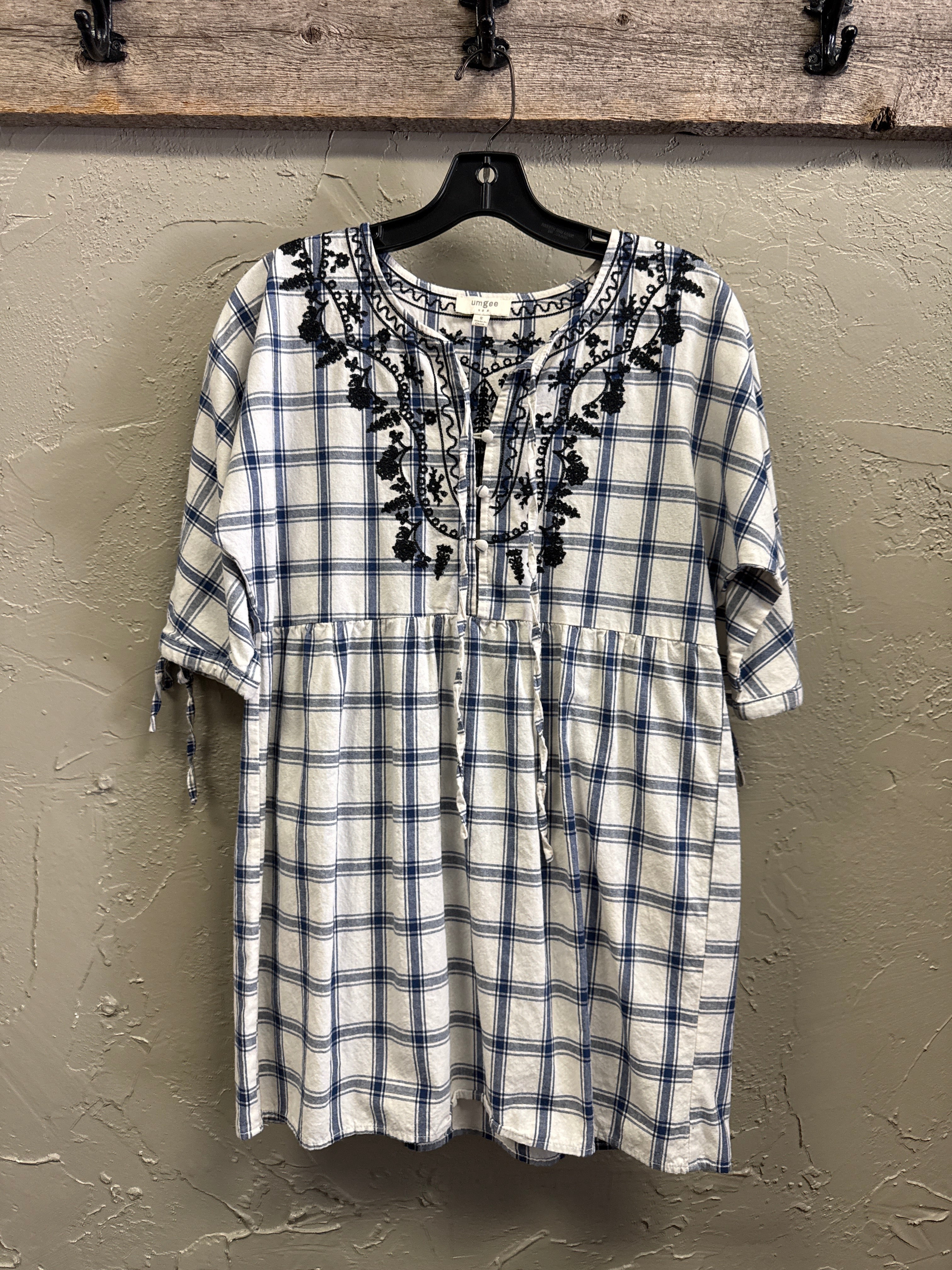 UMGEE EMBROIDERED PLAID TOP
