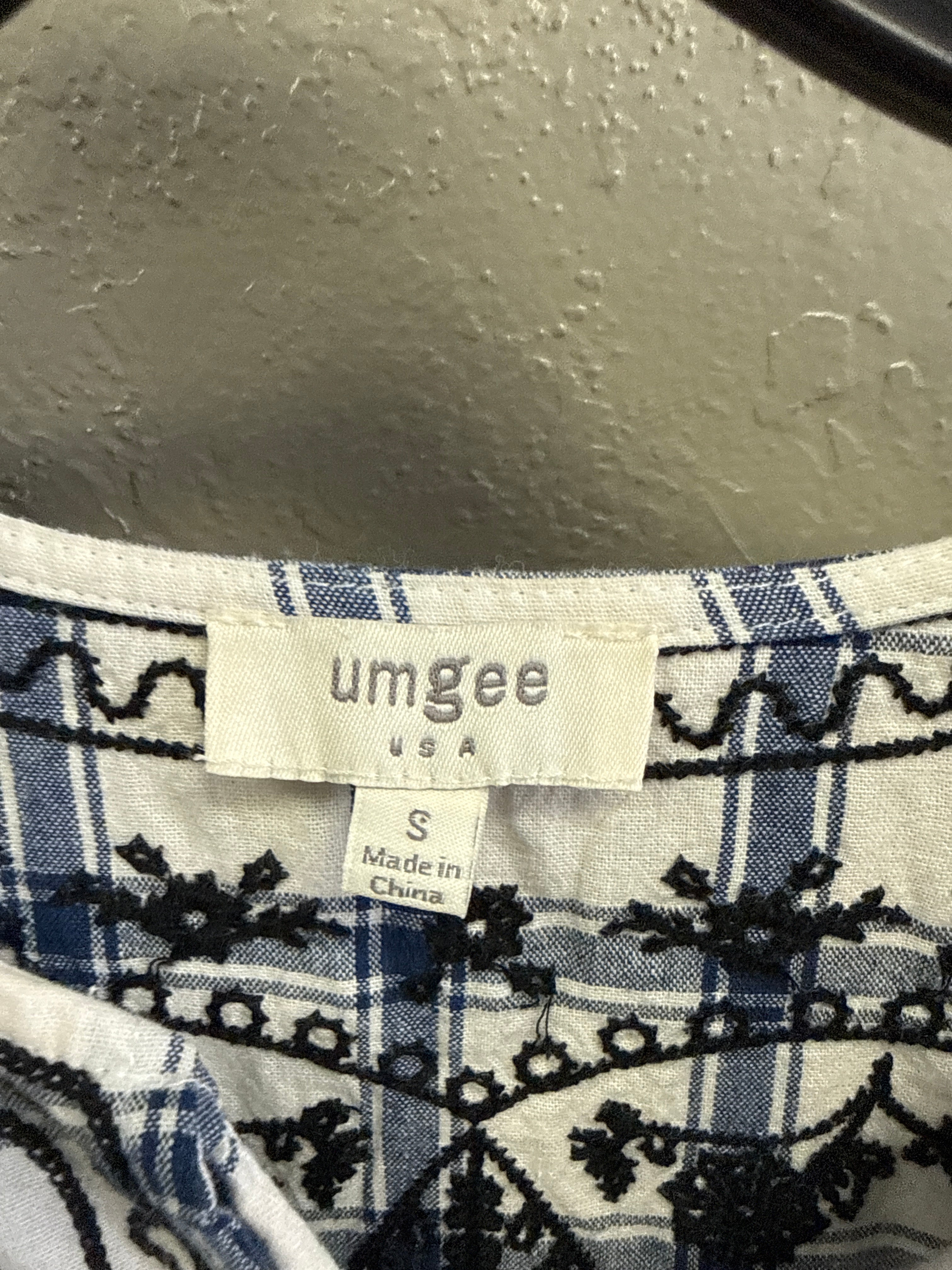 UMGEE EMBROIDERED PLAID TOP